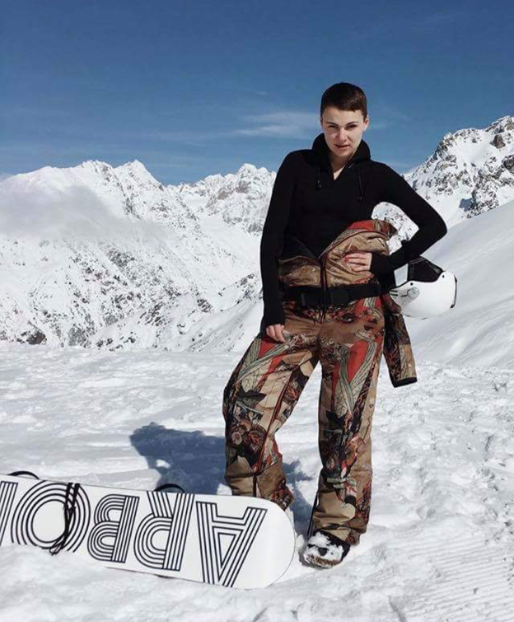 С лыжами на выход: в чем катаются украинские модницы