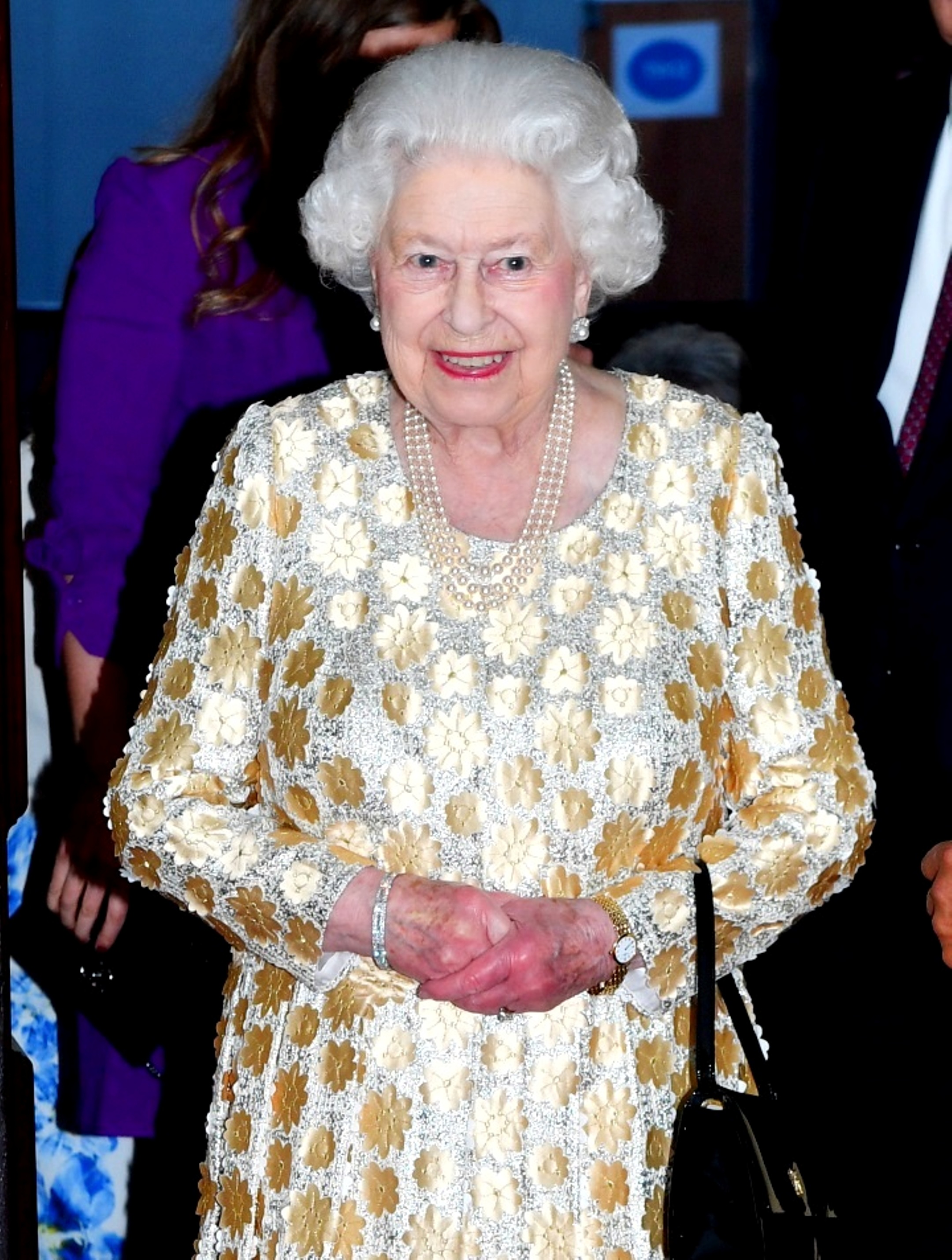 Королевская вечеринка: как отметили день рождения Елизаветы II