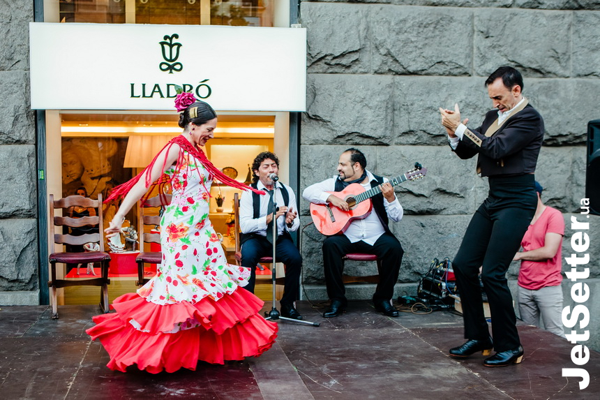 Вечеринка в испанском стиле в бутике Lladro