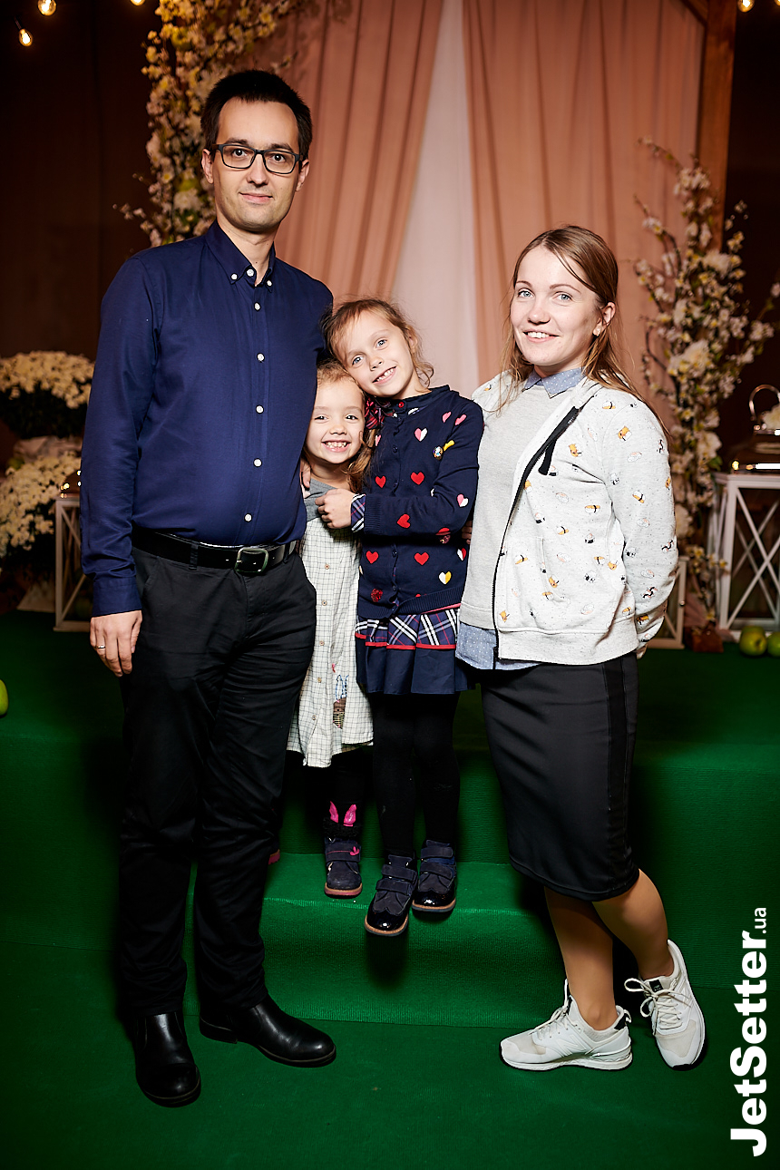 Сергей Зленко с семьей