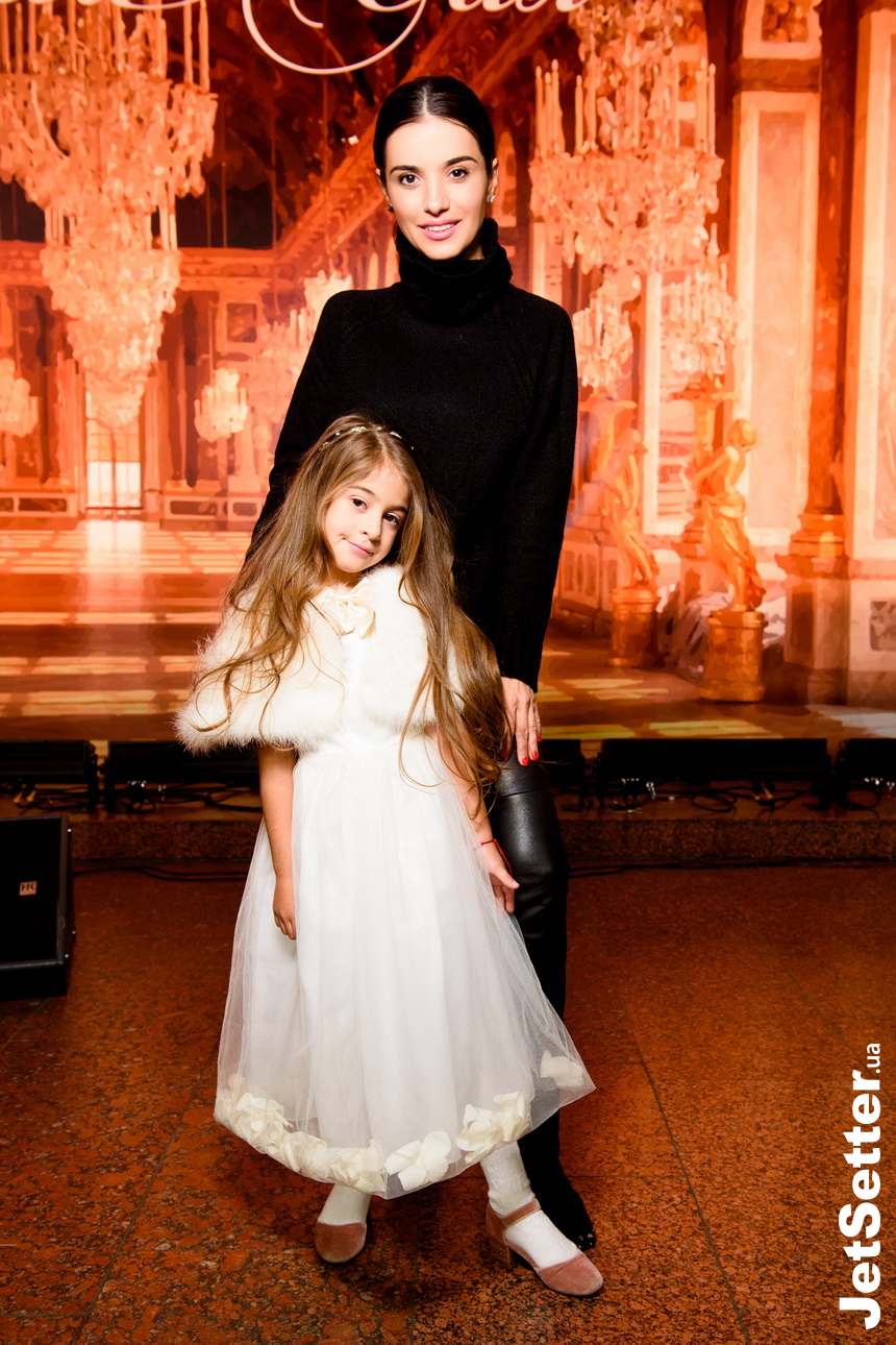 Фаина Тедеева с дочерью