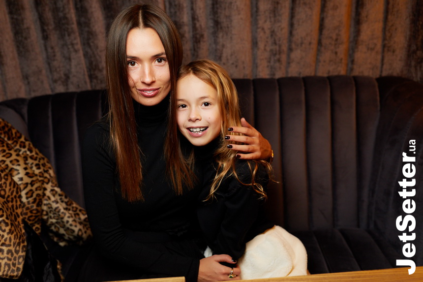Лиза Ющенко с дочерью
