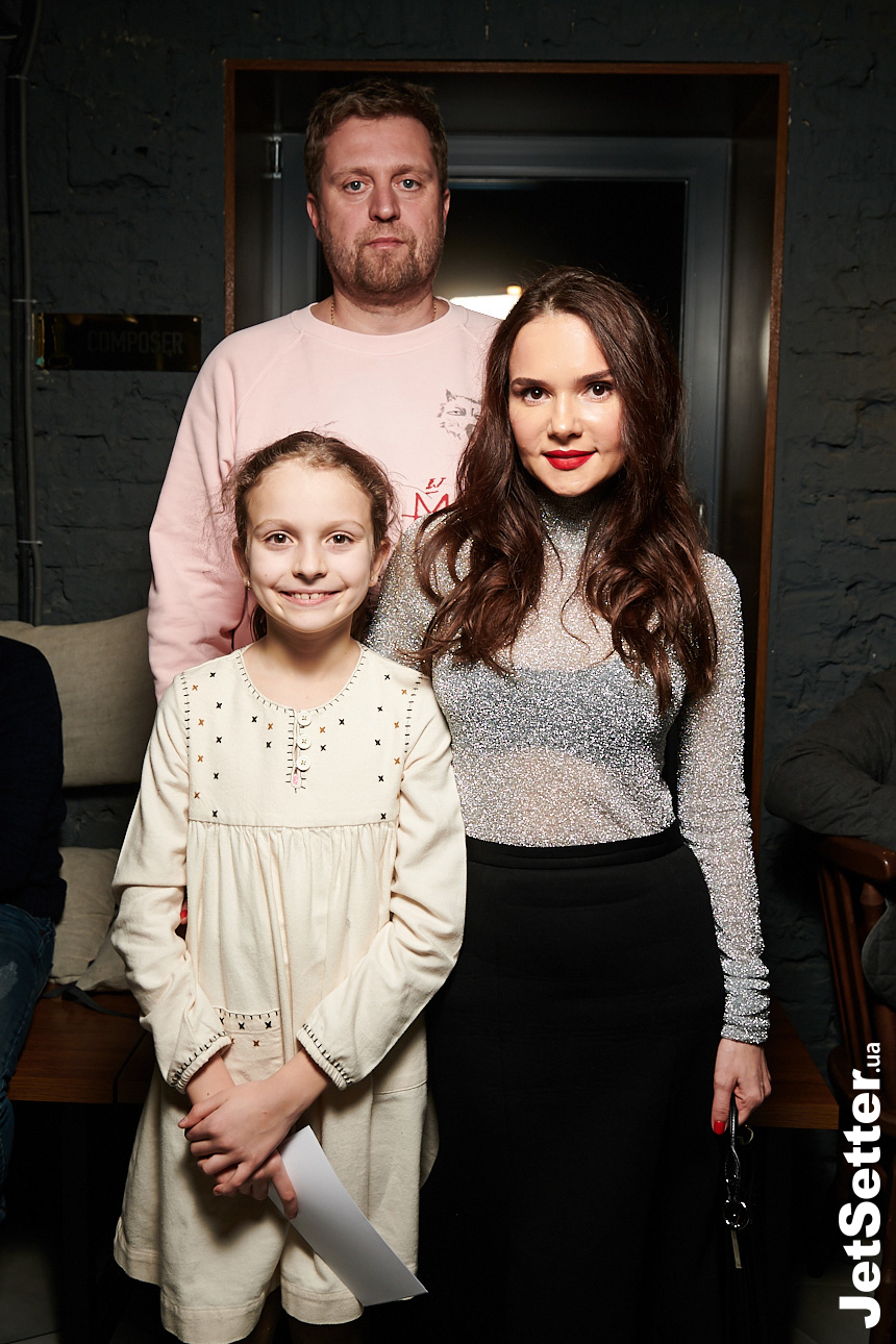 Сергей и Алена Лавренюк с дочерью