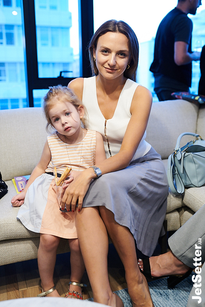 Олена Масюткіна з дочкою Меланією