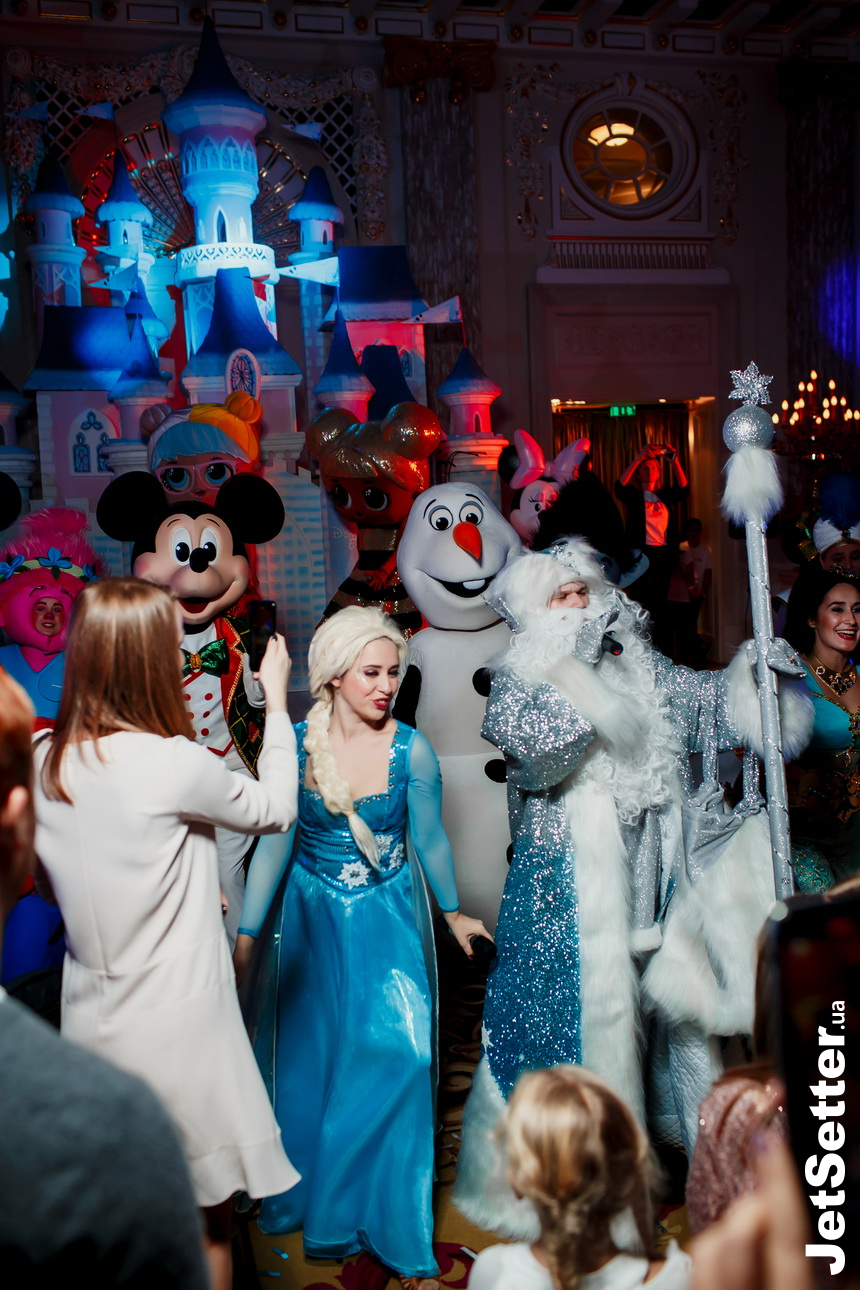 Чарівний світ Disney у Fairmont Grand Hotel Kyiv