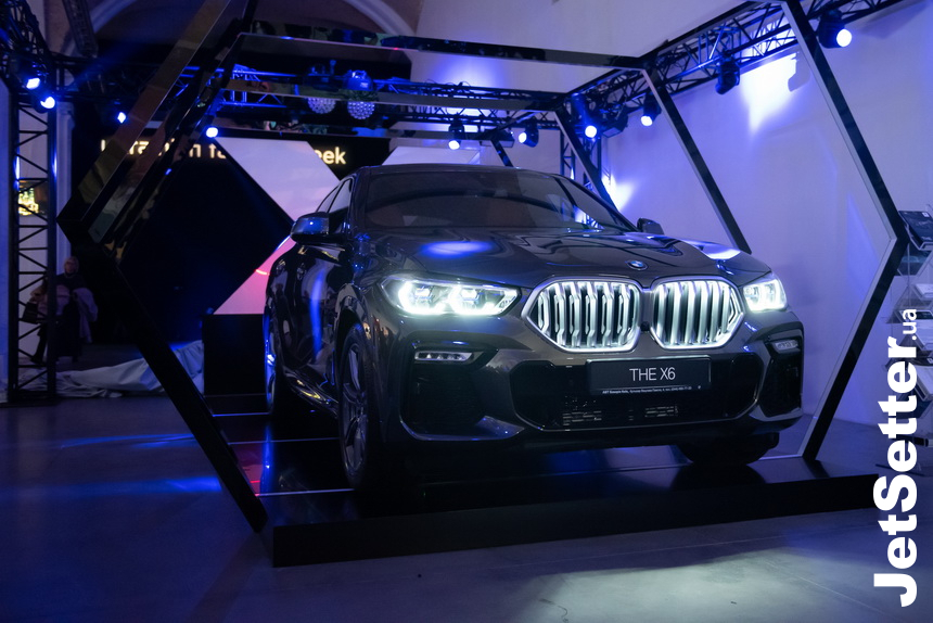 UFW: презентація BMW X6
