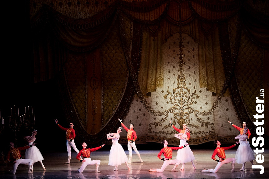 Зірки балету Наталія Мацак і Костянтин Аллен на сцені Національної опери України