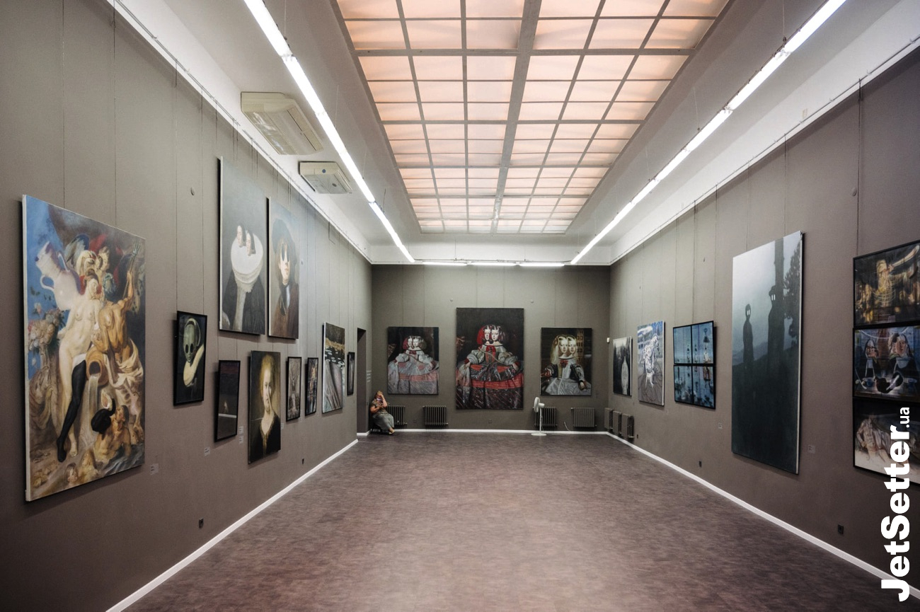 Прев’ю виставки Юрія Сивирина в Одеському художньому музеї