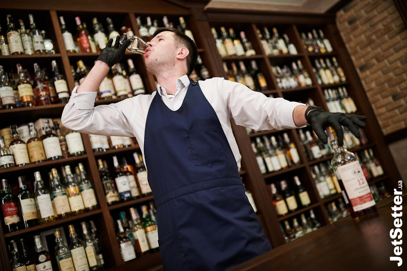 Гастро-сезонність від шефа Івана Булавіна в шотландському будинку-ресторані Whisky Corner