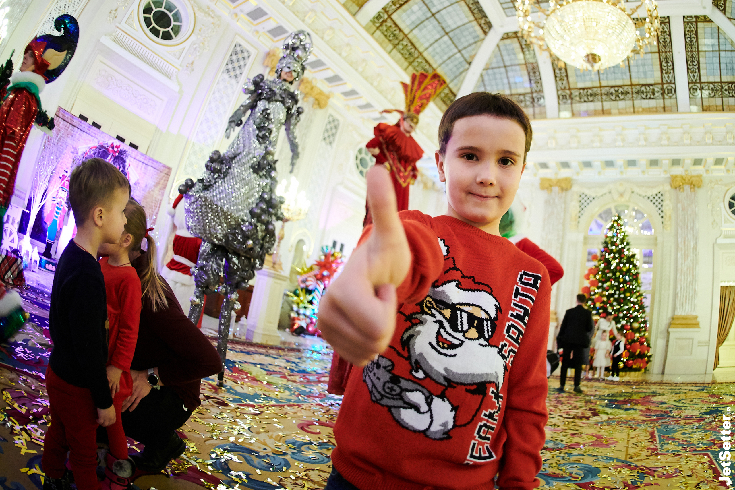Новорічна казка: благодійне свято у Fairmont Grand Hotel Kyiv