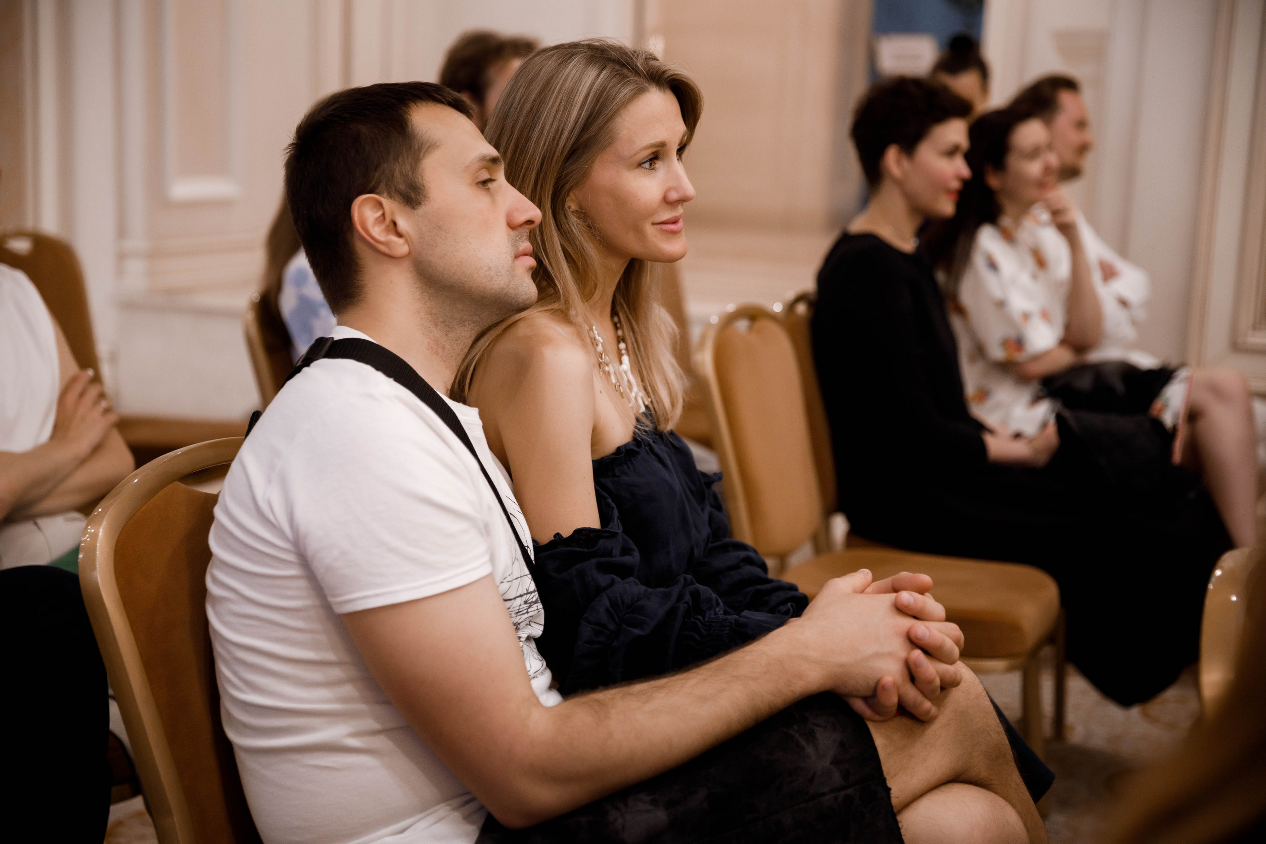 Благодійне театральне читання п’єси «Ми готові до війни» у Fairmont Grand Hotel Kyiv