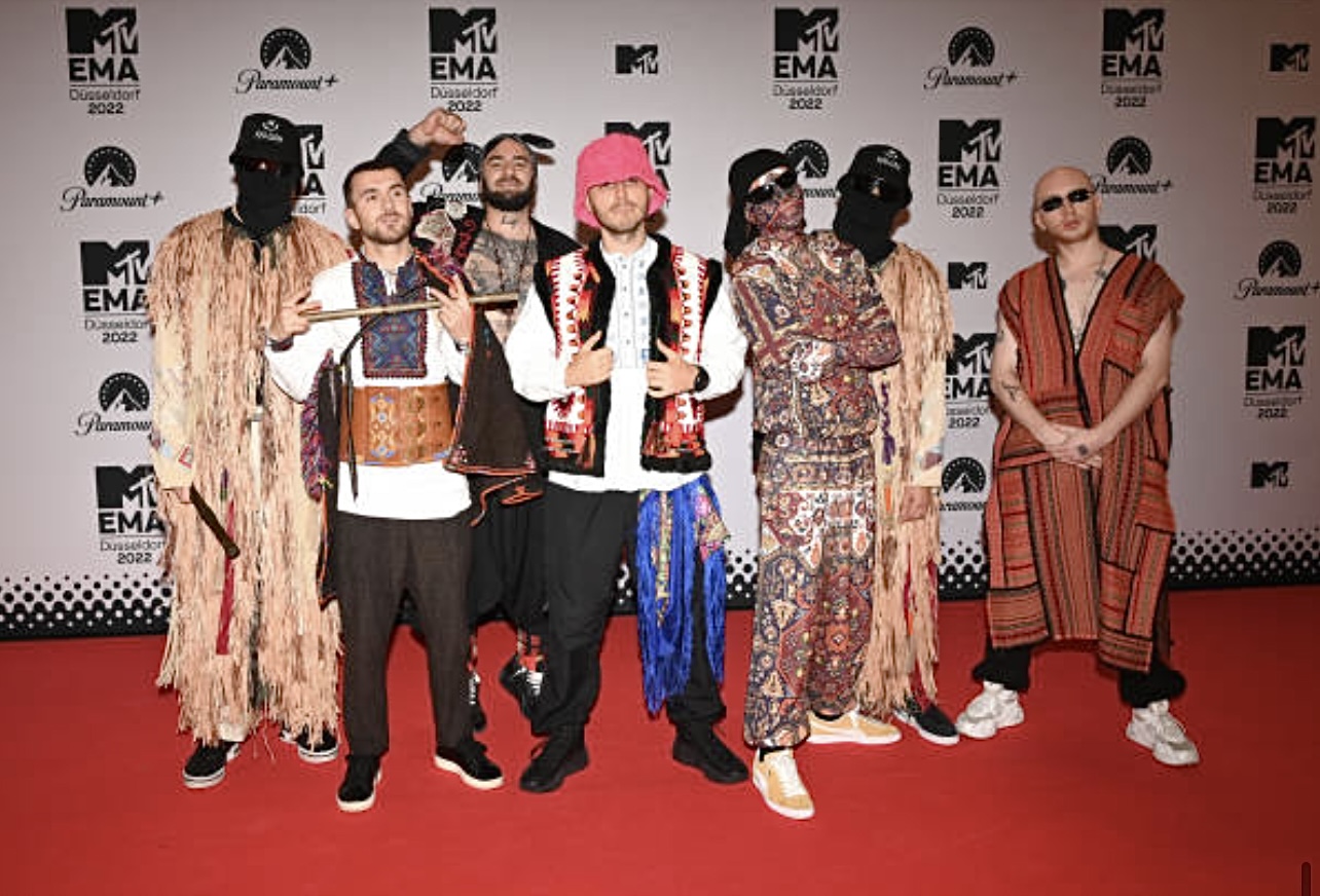 Kalush Orchestra, Тейлор Свіфт і Ріта Ора на MTV Europe Music Awards 2022
