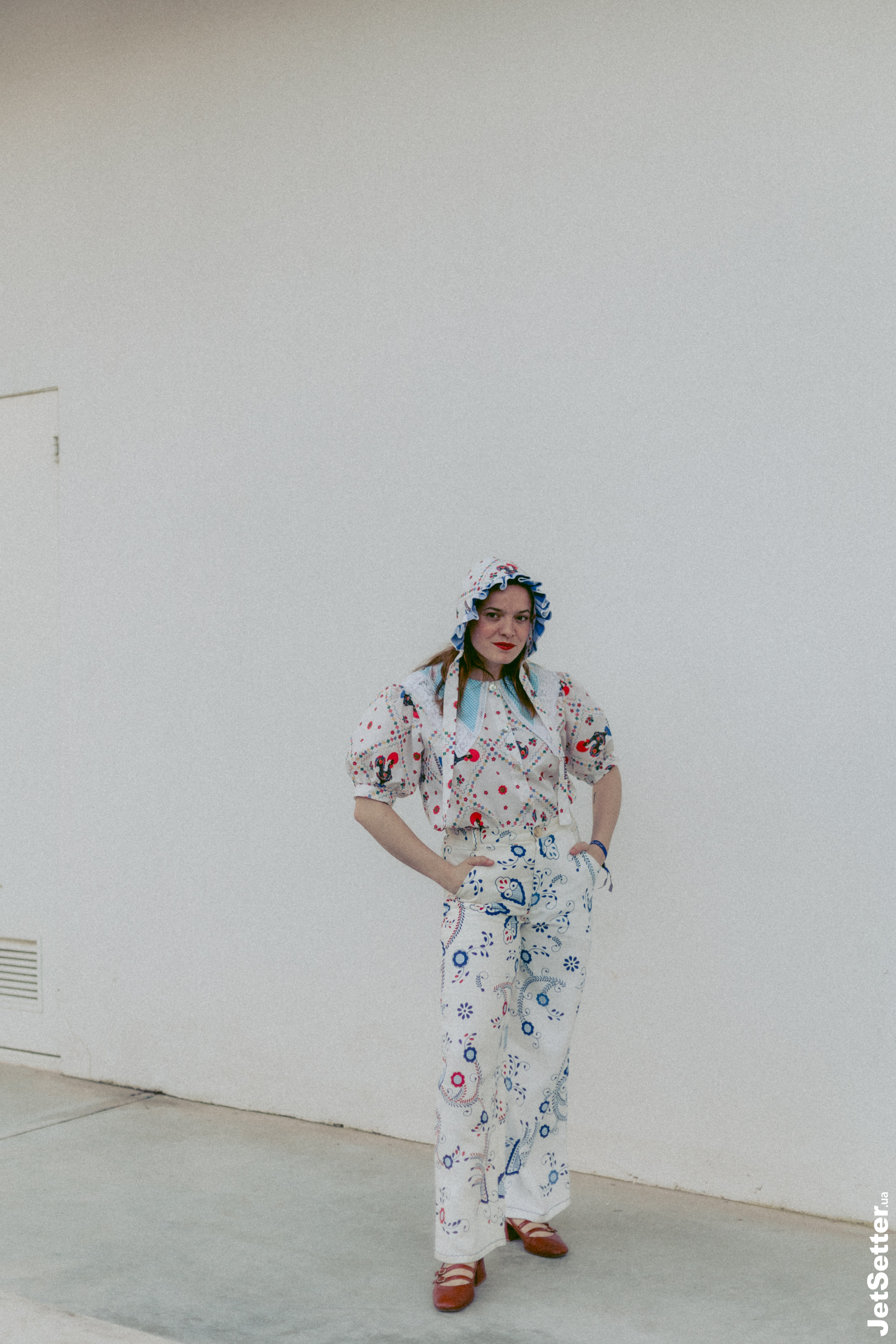 Мотиви Арлекіно та сліди від помади: Тиждень моди в Лісабоні у 35 фото