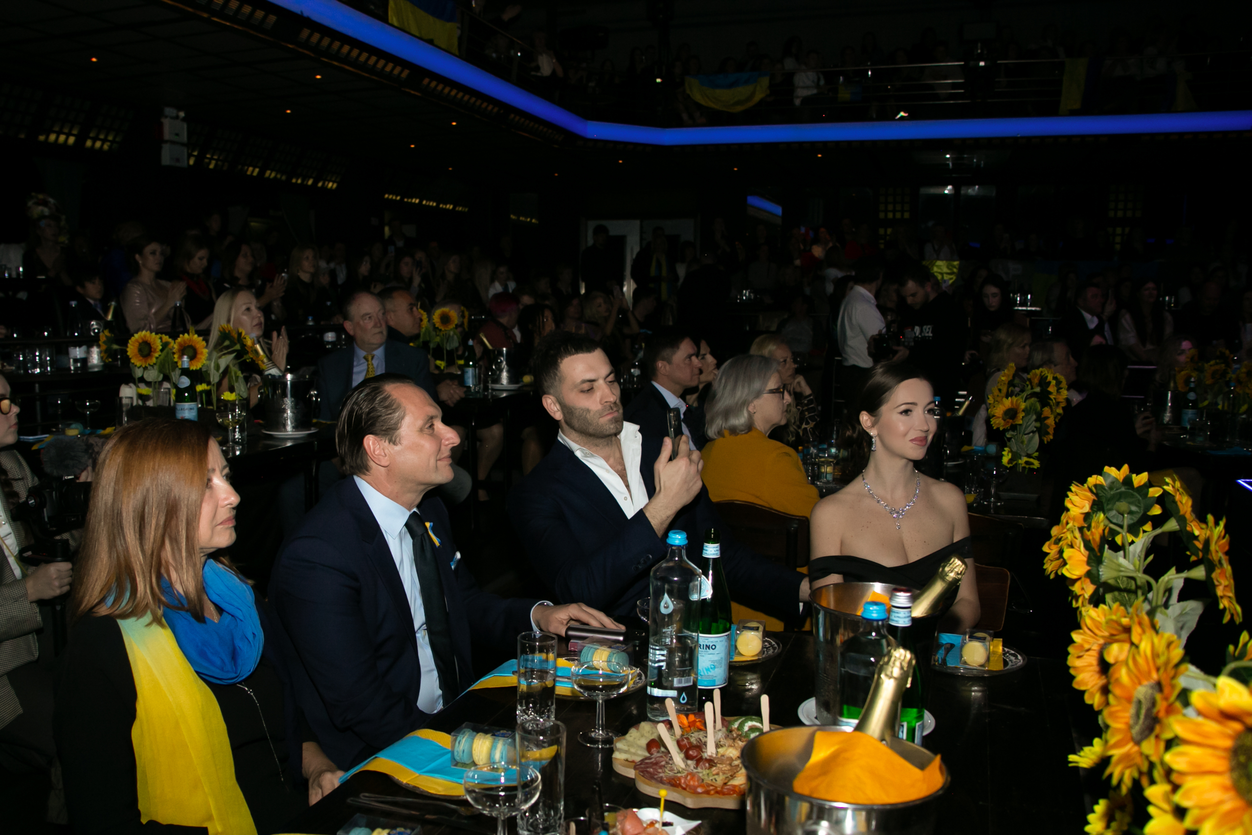 Благодійний вечір в Афінах: 1 740 000 гривень для України і понад 1000 гостей
