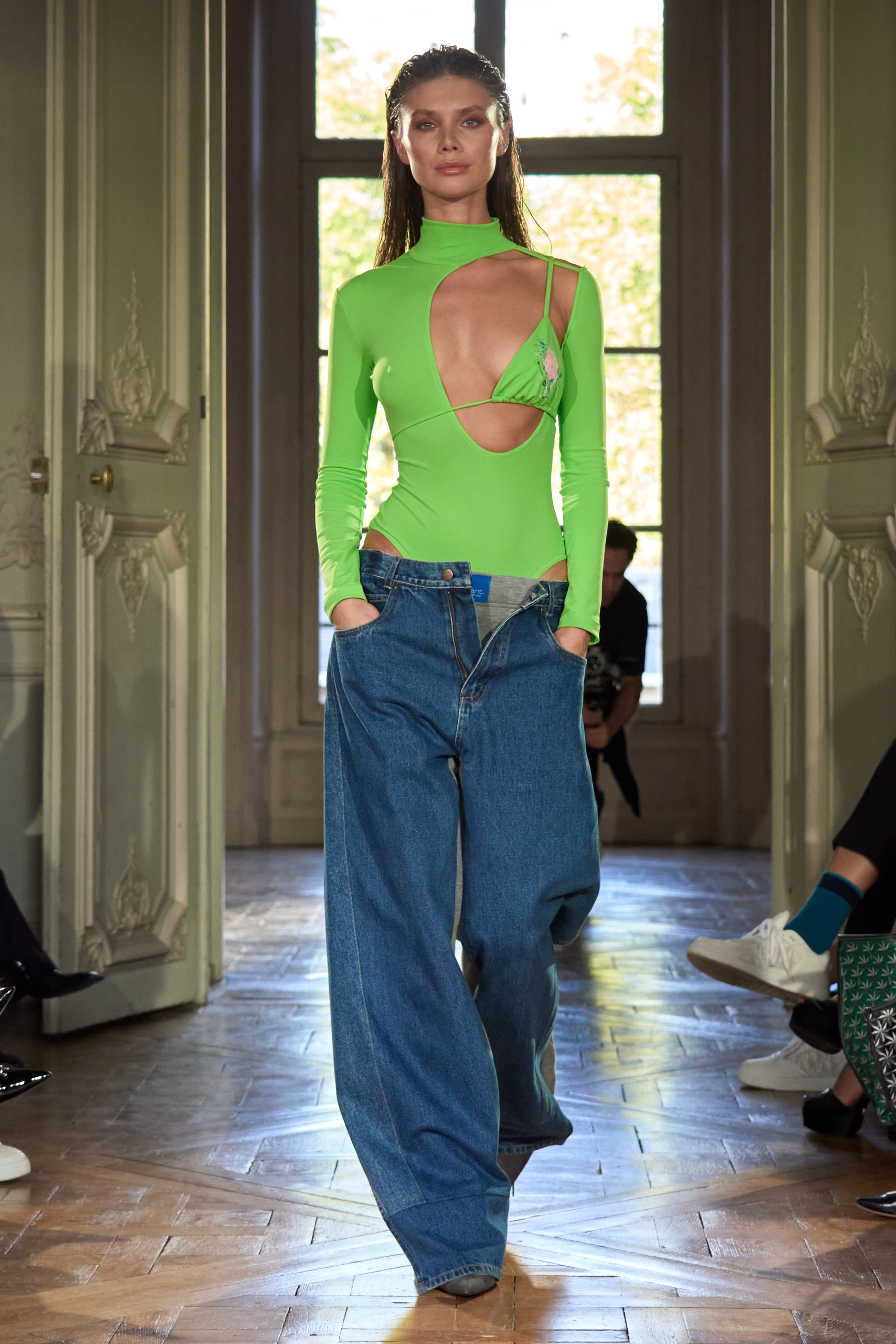 Показ бренду Андре Тана RDNT на Тижні моди в Парижі: гості та шоу