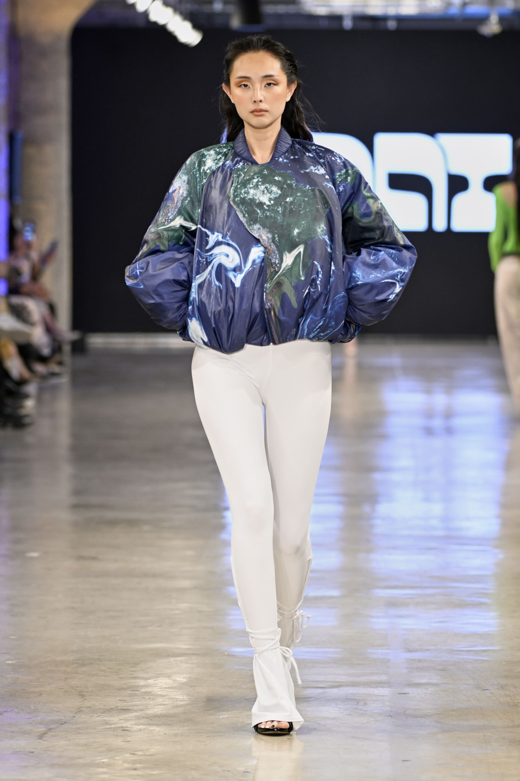 Показ бренду Андре Тана RDNT на Los Angeles Fashion Week