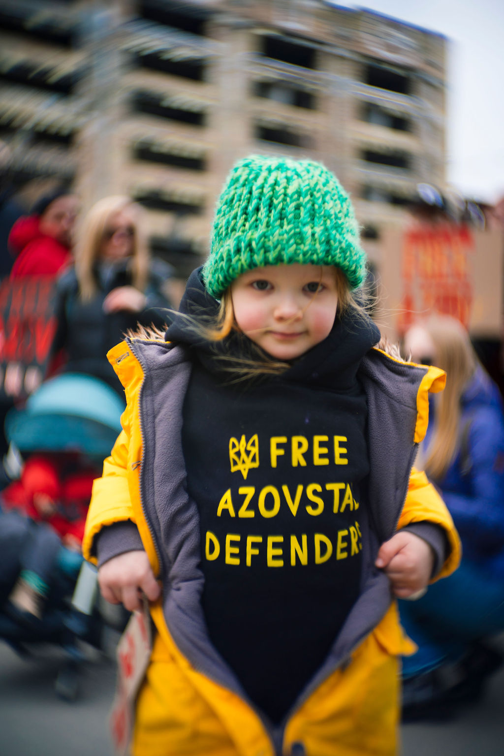 Free Azov: акція на підтримку полонених захисників «Азовсталі» в Києві