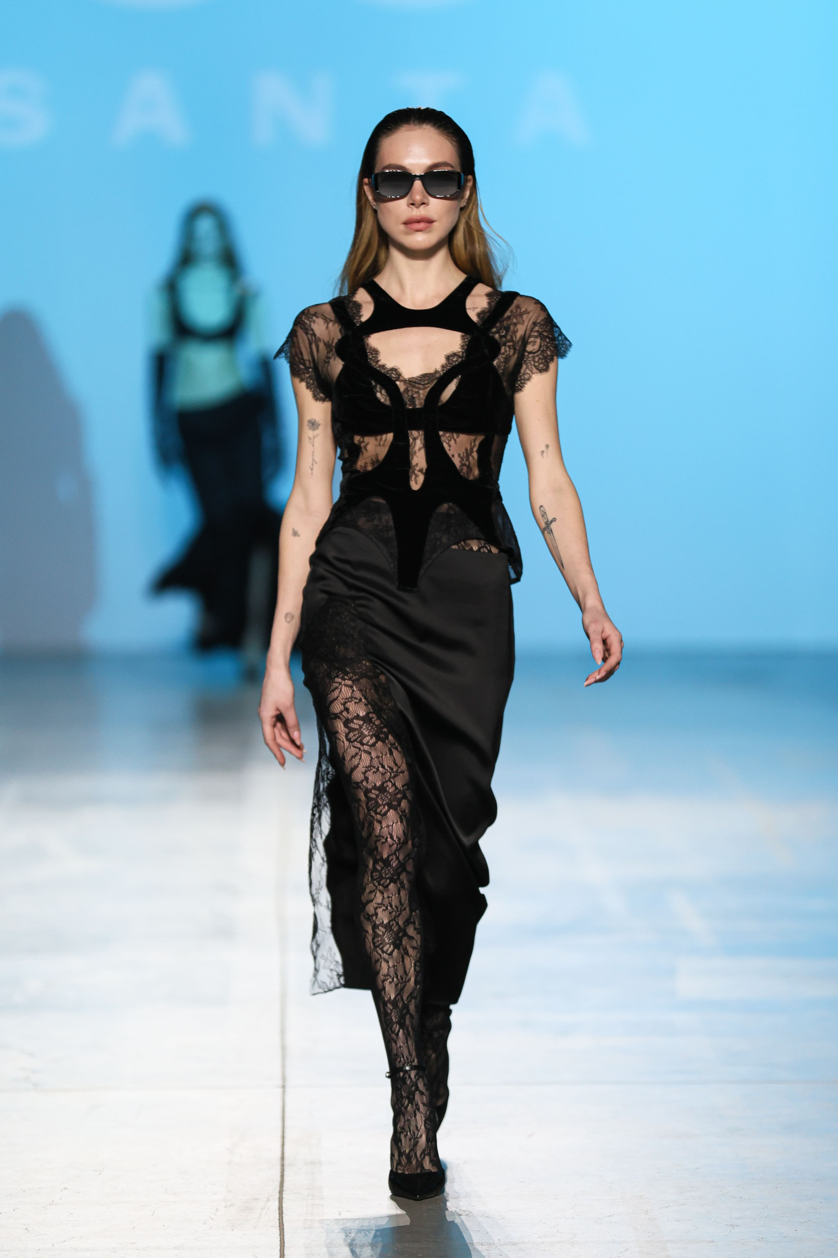 Ukrainian Fashion Week: спокуса та елегантність на показі SANTA FW25/26