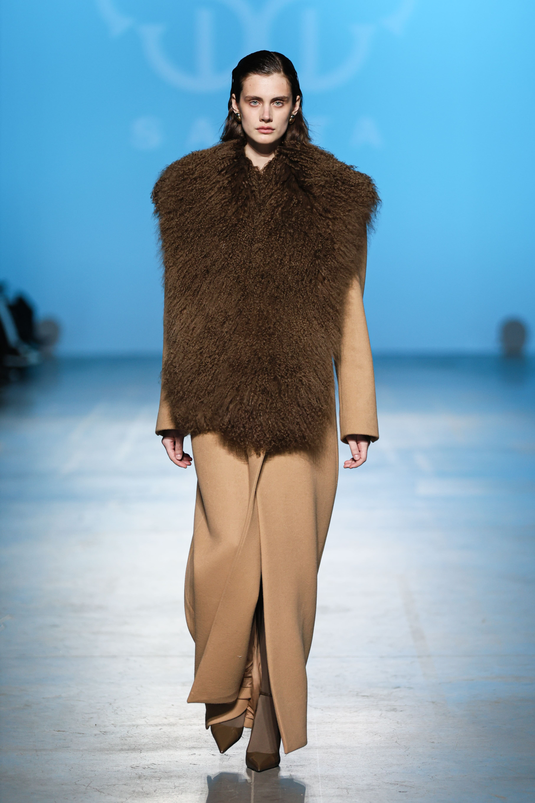 Ukrainian Fashion Week: спокуса та елегантність на показі SANTA FW25/26