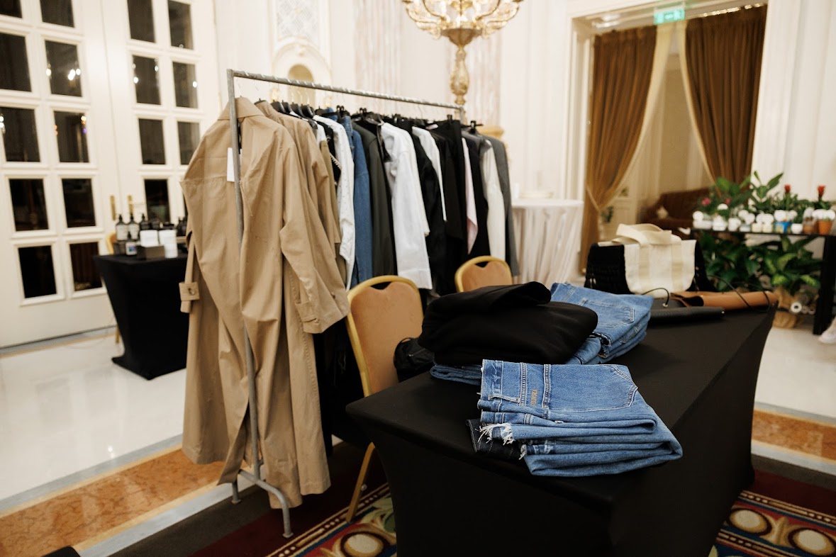 Fairmont Charity Market у Fairmont Grand Hotel Kyiv