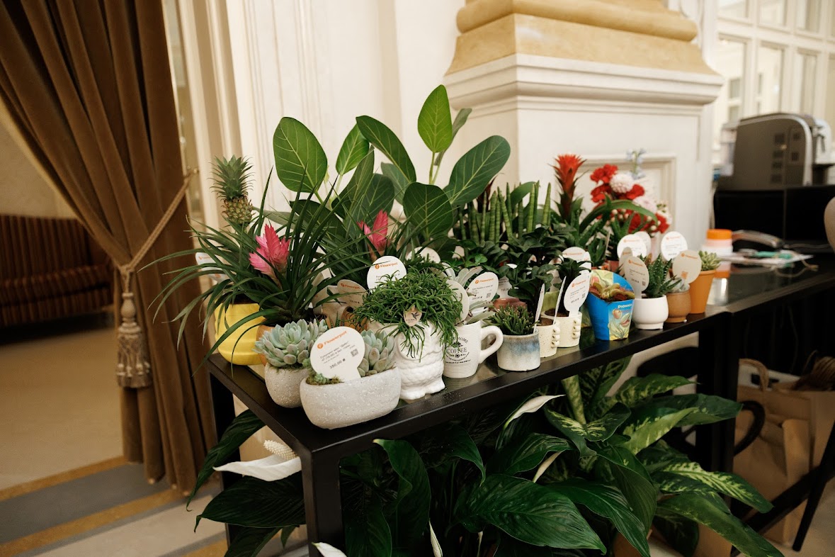 Fairmont Charity Market у Fairmont Grand Hotel Kyiv