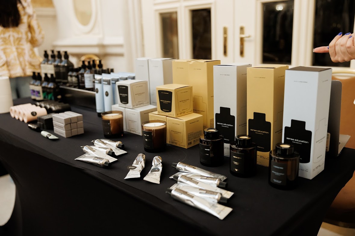 Fairmont Charity Market у Fairmont Grand Hotel Kyiv