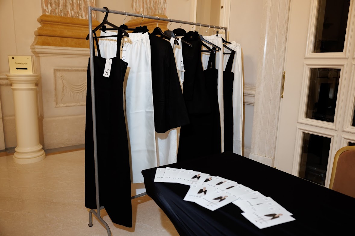 Fairmont Charity Market у Fairmont Grand Hotel Kyiv