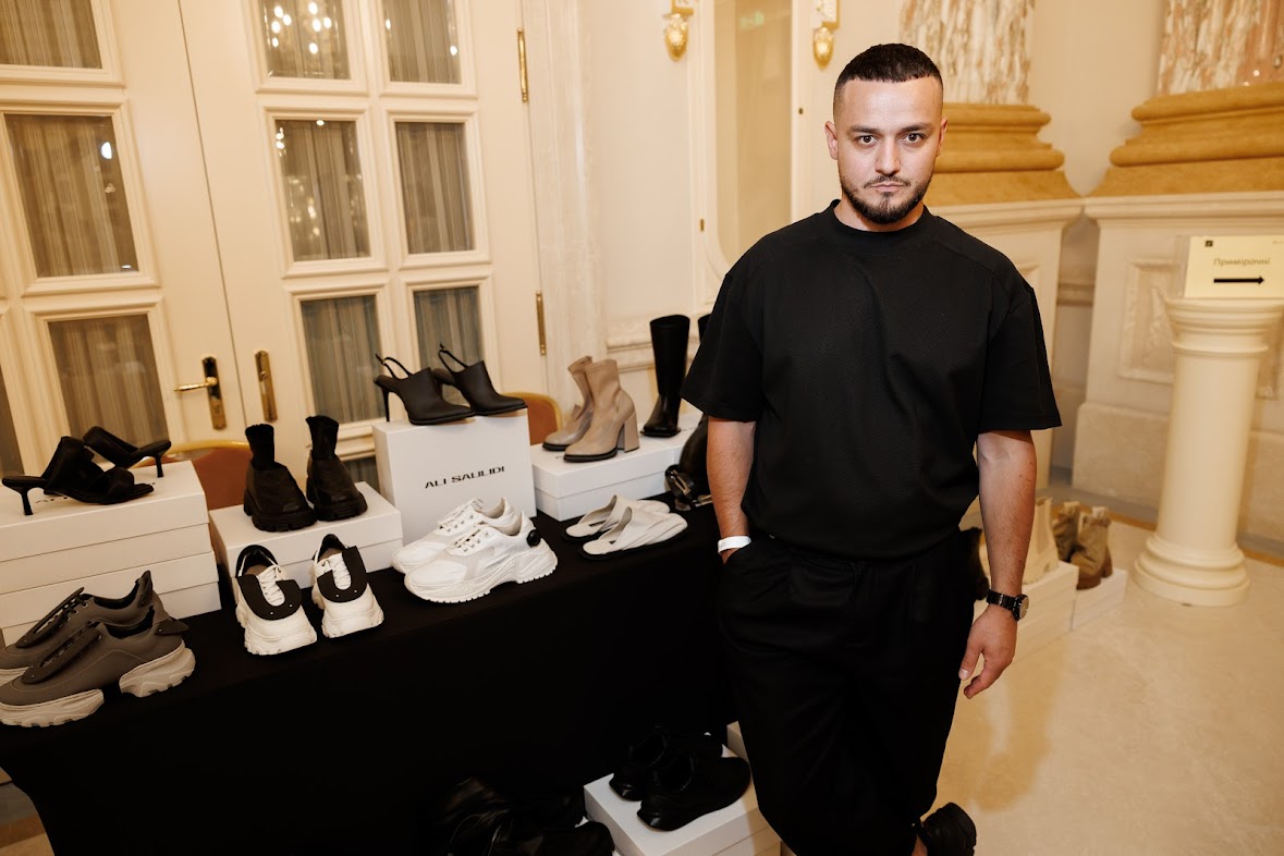 Fairmont Charity Market у Fairmont Grand Hotel Kyiv