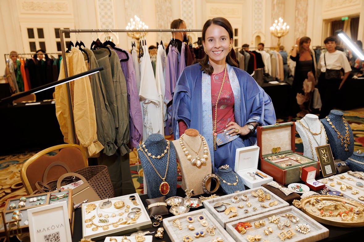 Fairmont Charity Market у Fairmont Grand Hotel Kyiv