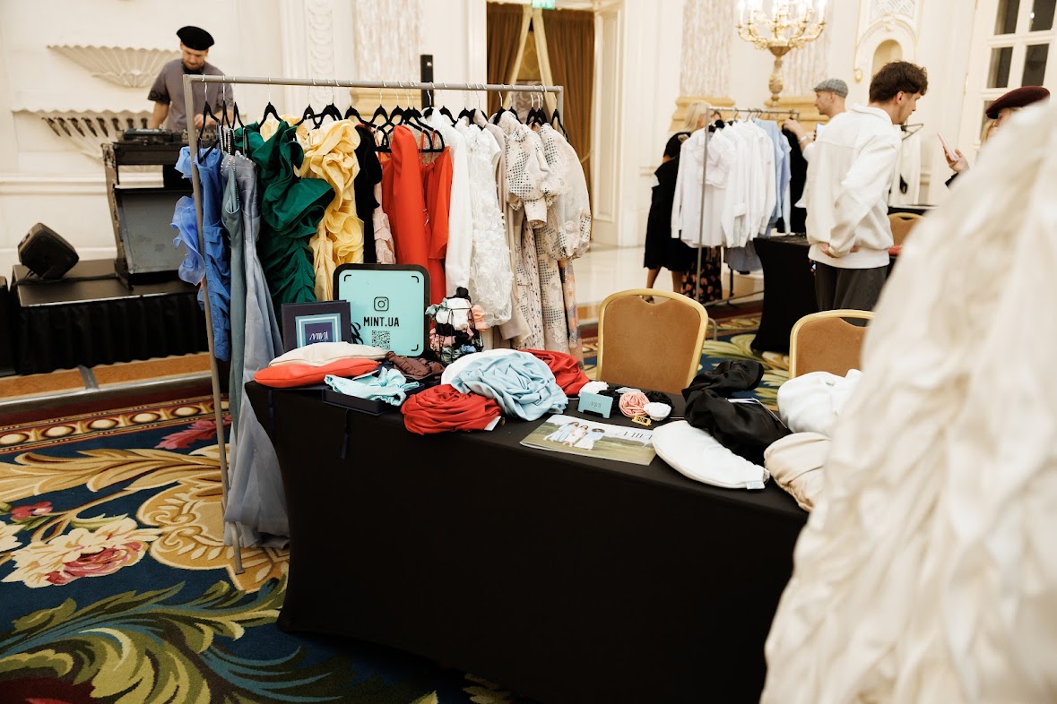 Fairmont Charity Market у Fairmont Grand Hotel Kyiv