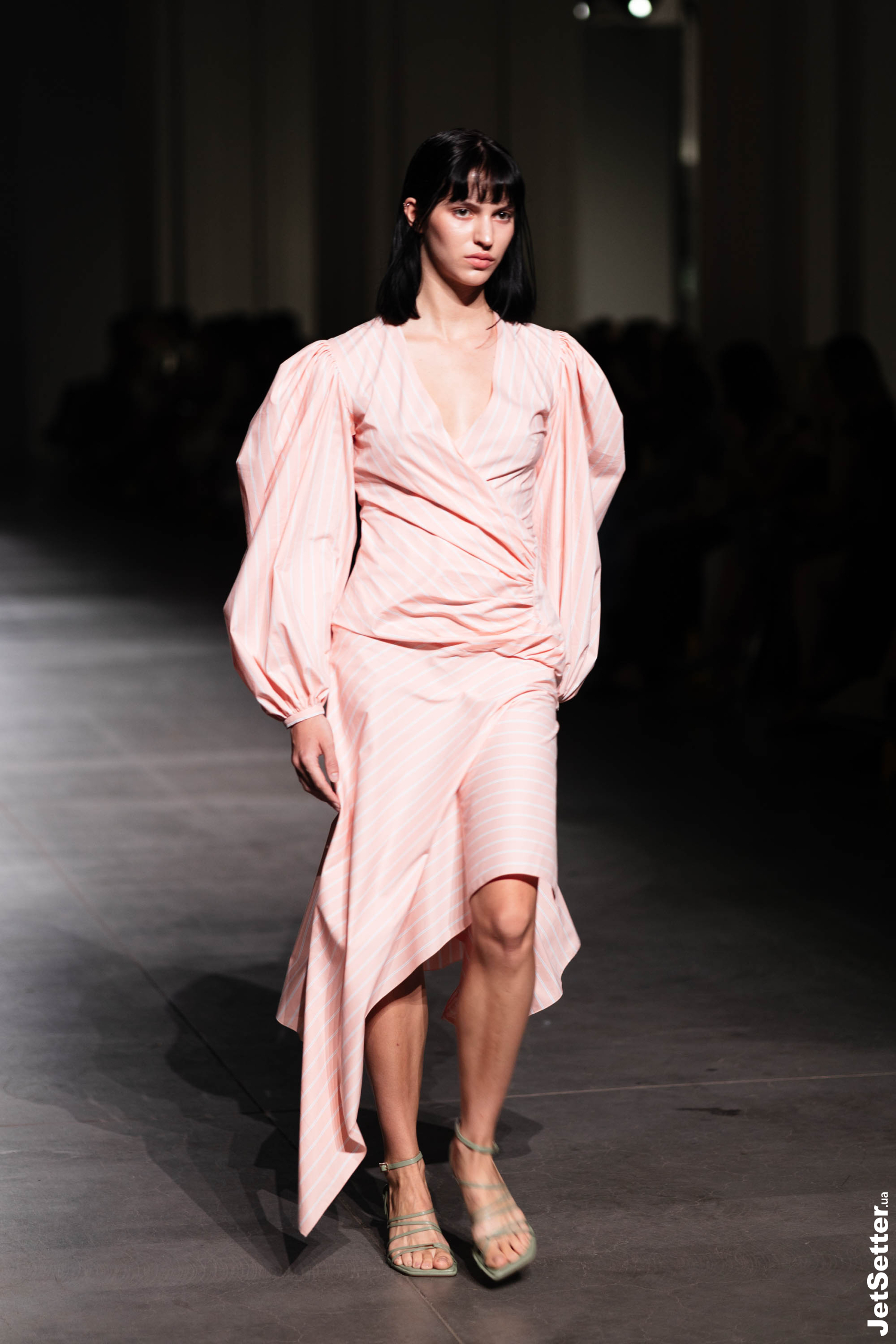 UFW SS26: показ NADYA DZYAK, натхненний творчістю Алли Горської