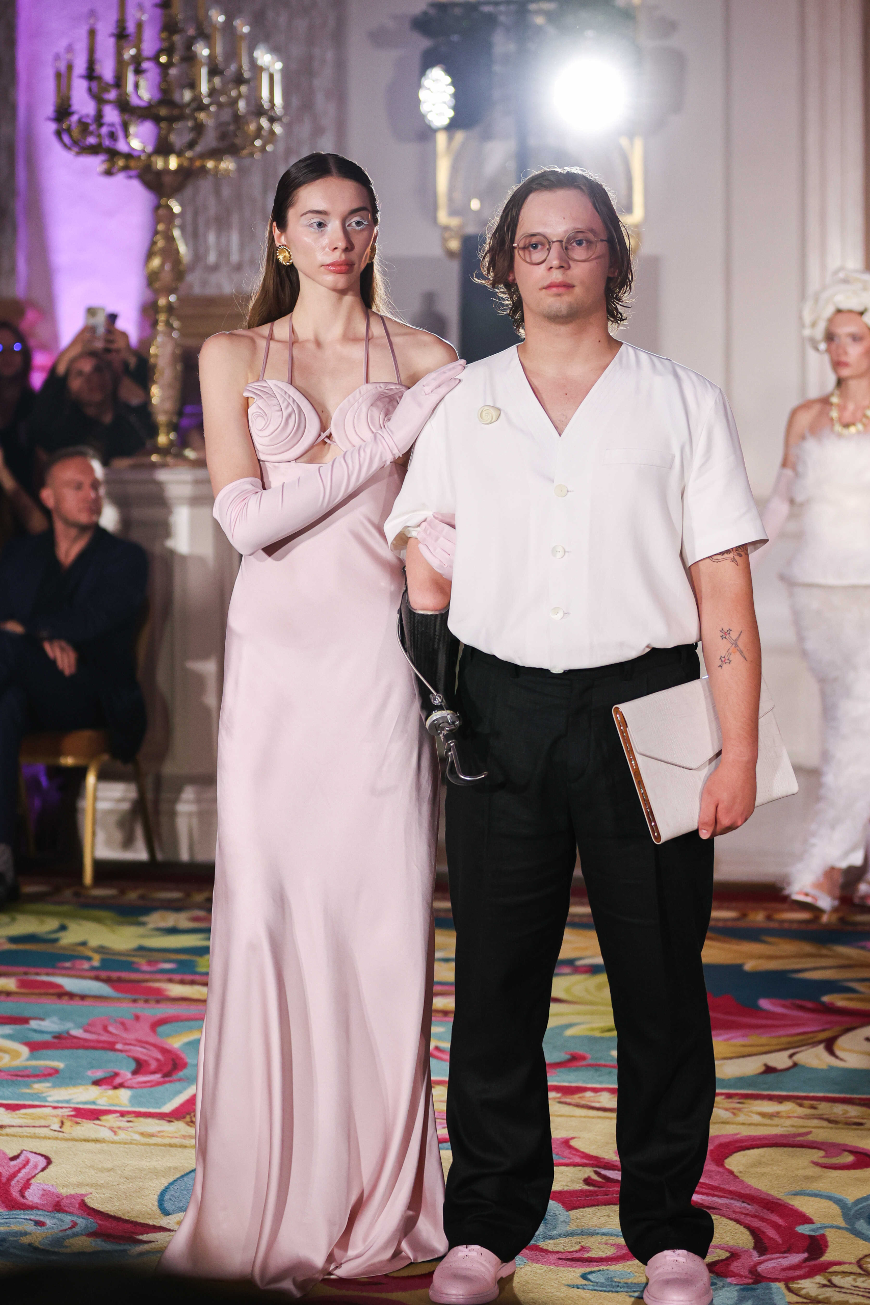 Ветерани на подіумі: гості та показ Andreas Moskin SS26