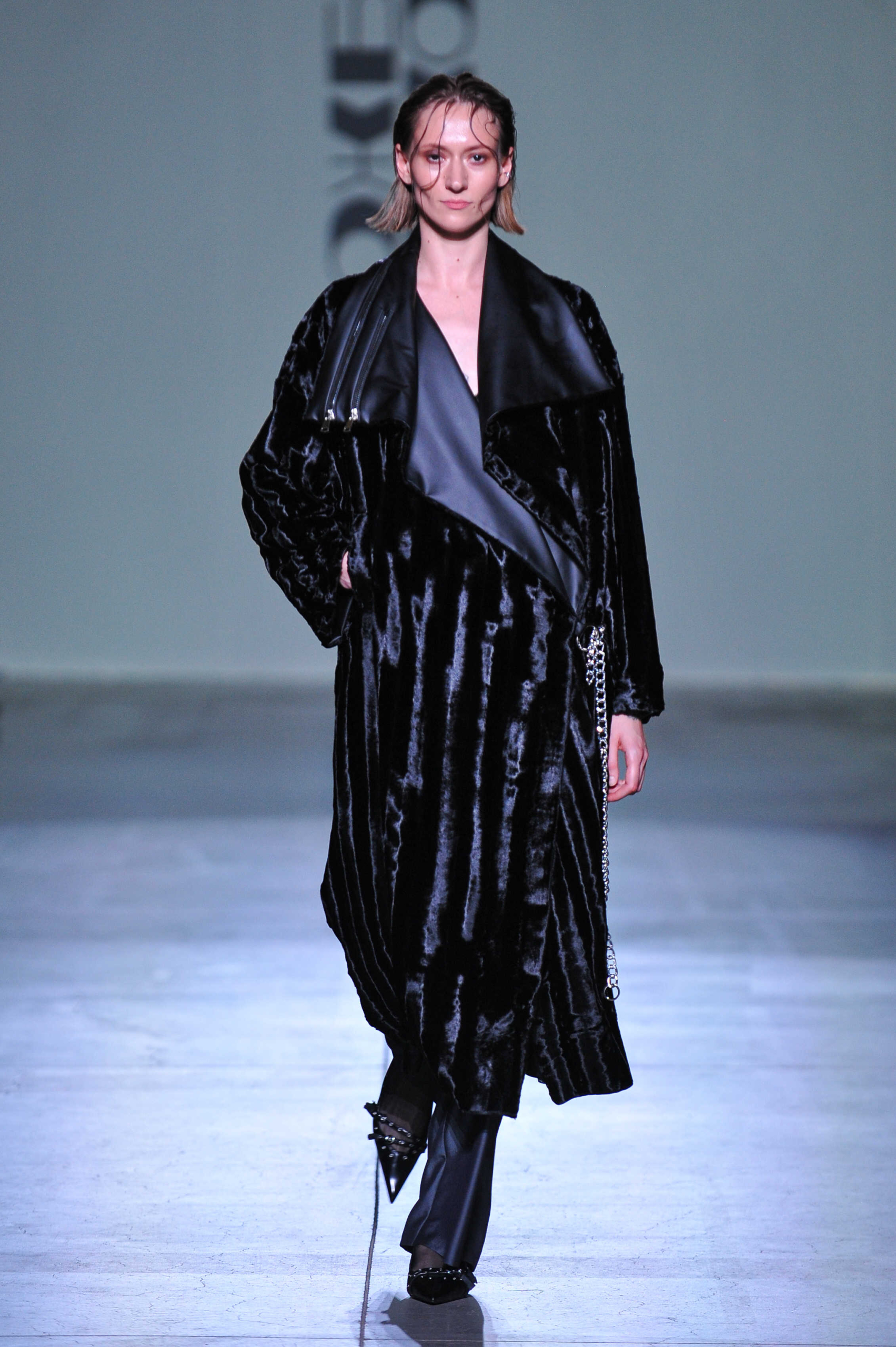 UFW SS26: показ VOROZHBYT&ZEMSKOVA