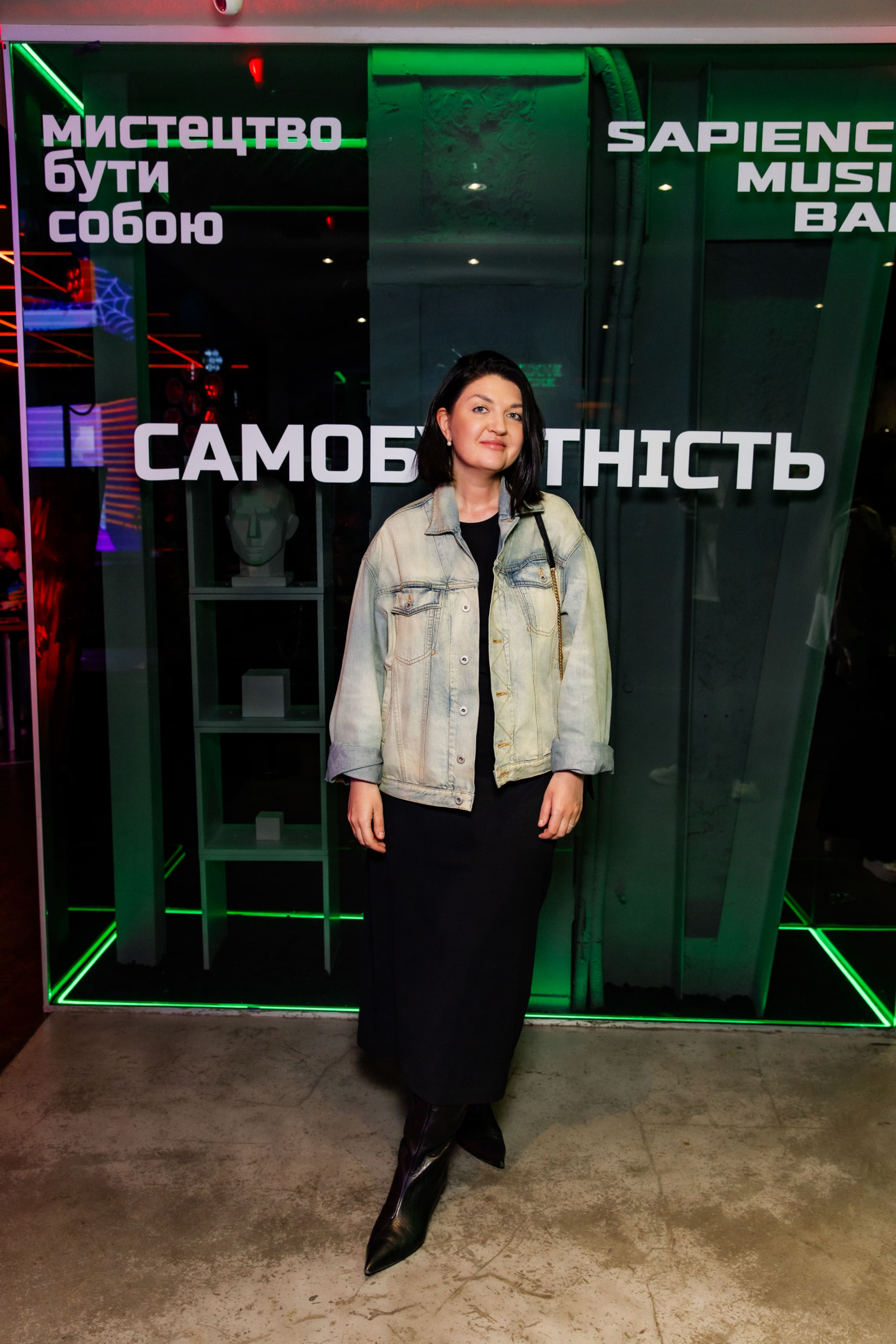 Ірина Данилевська, Олег Верняєв і Тимур Мірошниченко на вечорі «Читай серцем»