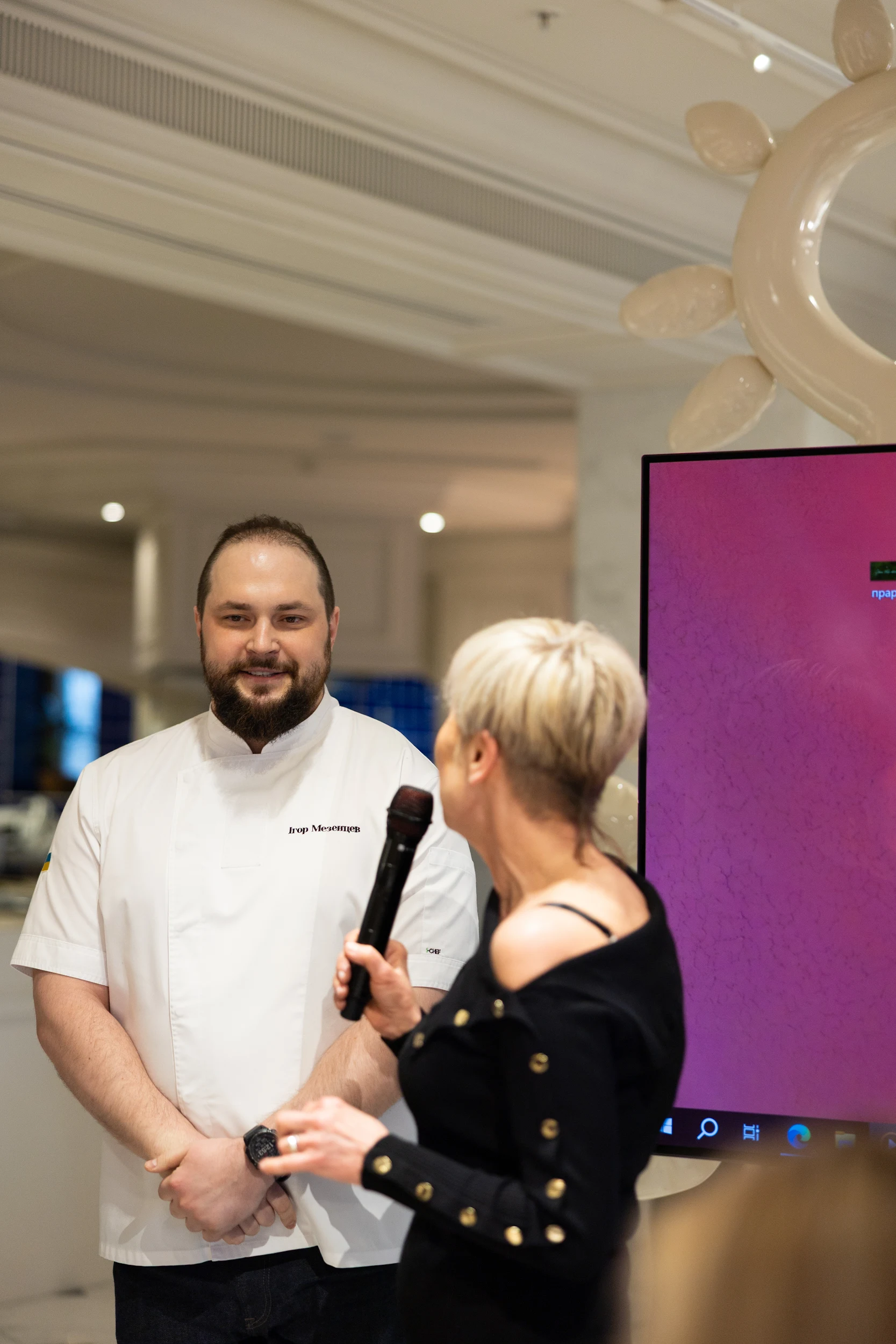 Різдвяний бранч від OSCAR Club у Fairmont Grand Hotel Kyiv
