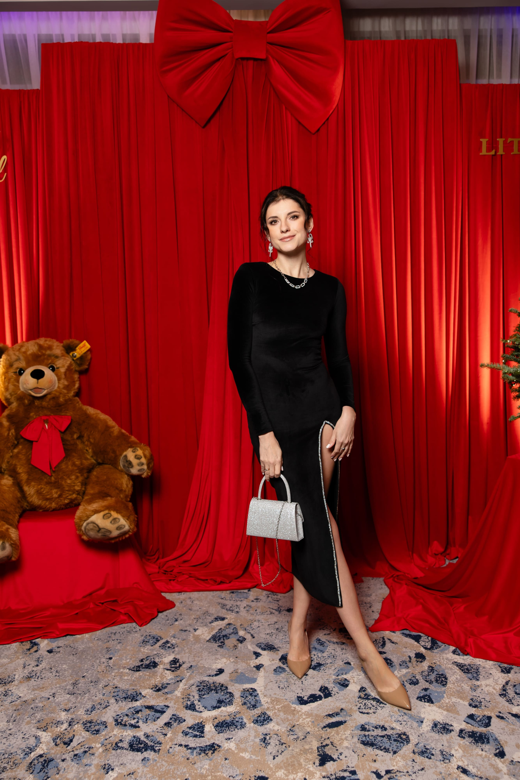 Магія та колекційні Teddy Bear: благодійний різдвяний бал від Little House Foundation