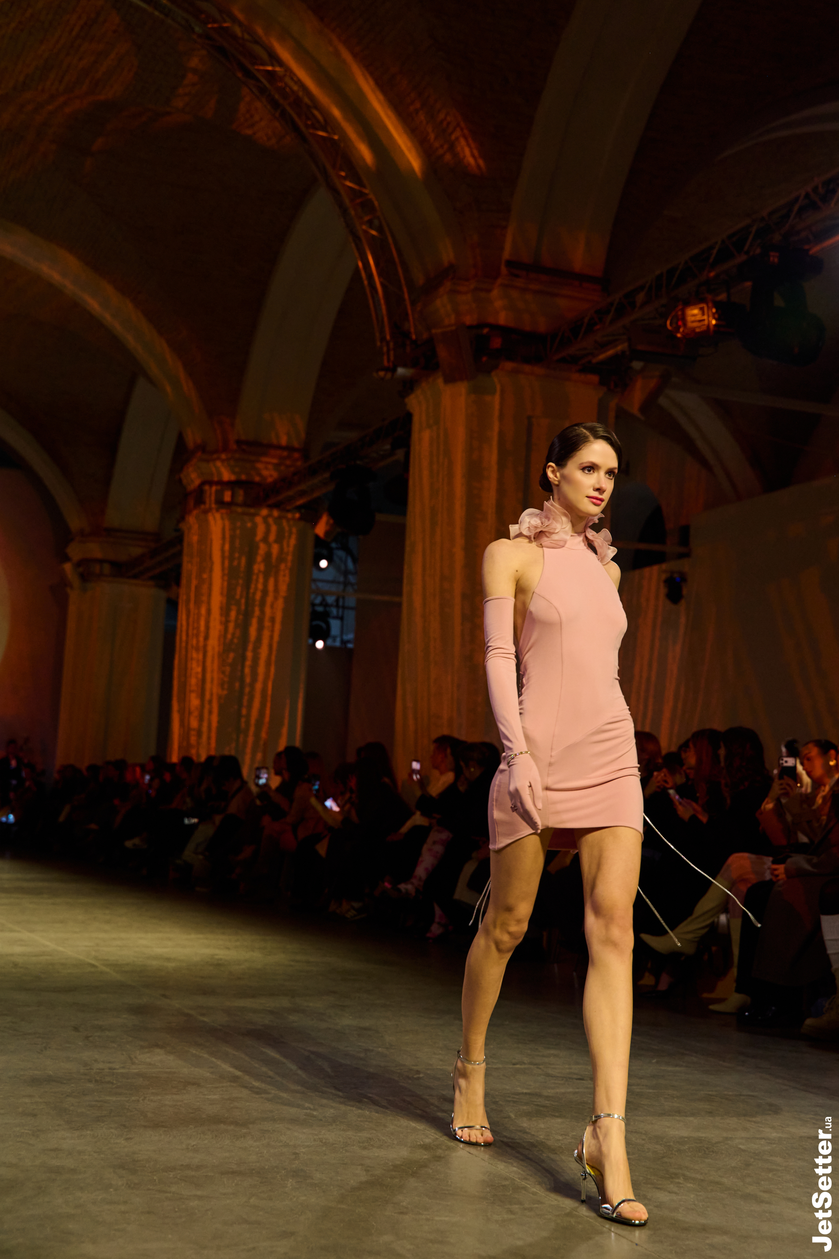 Ukrainian Fashion Week: присвята Олександрі Екстер від KATERINA RUTMAN