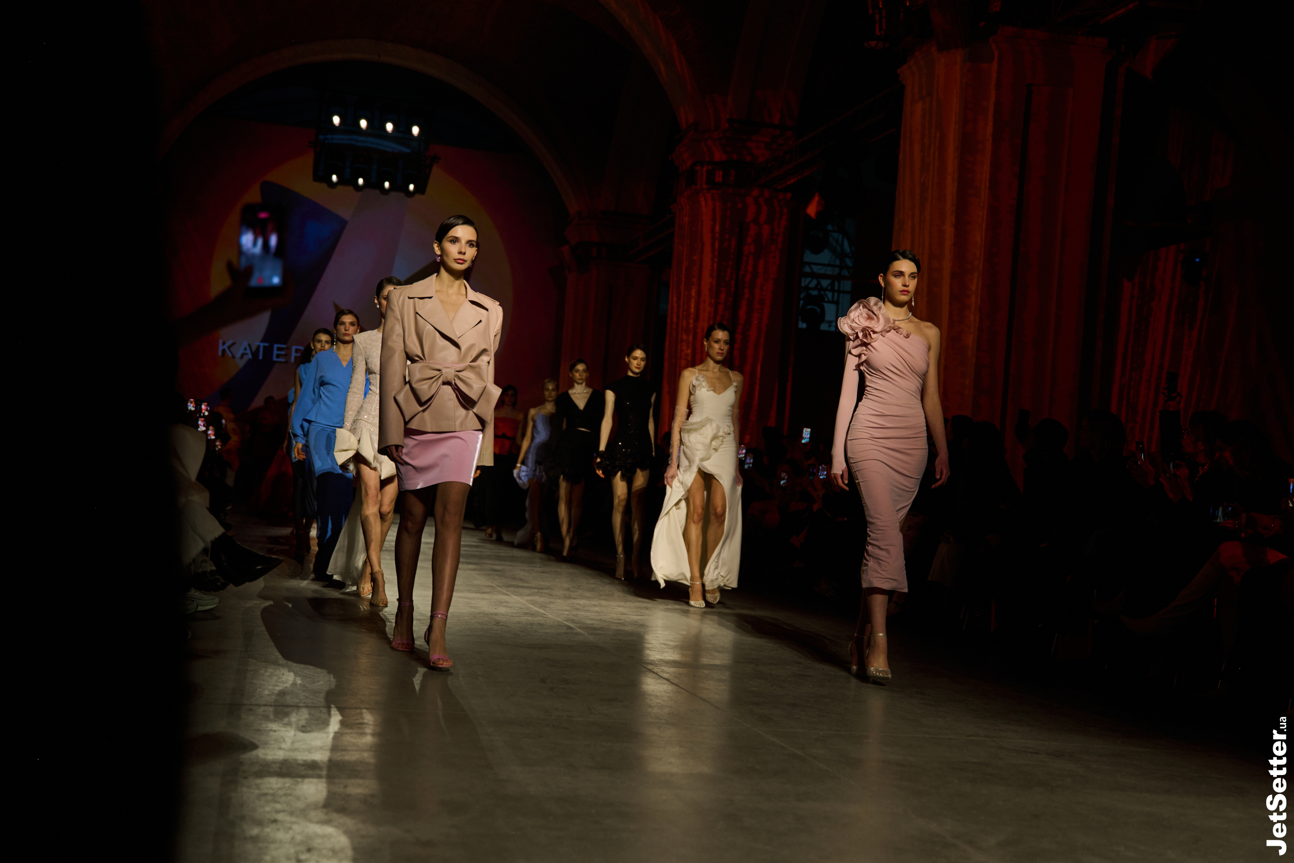 Ukrainian Fashion Week: присвята Олександрі Екстер від KATERINA RUTMAN