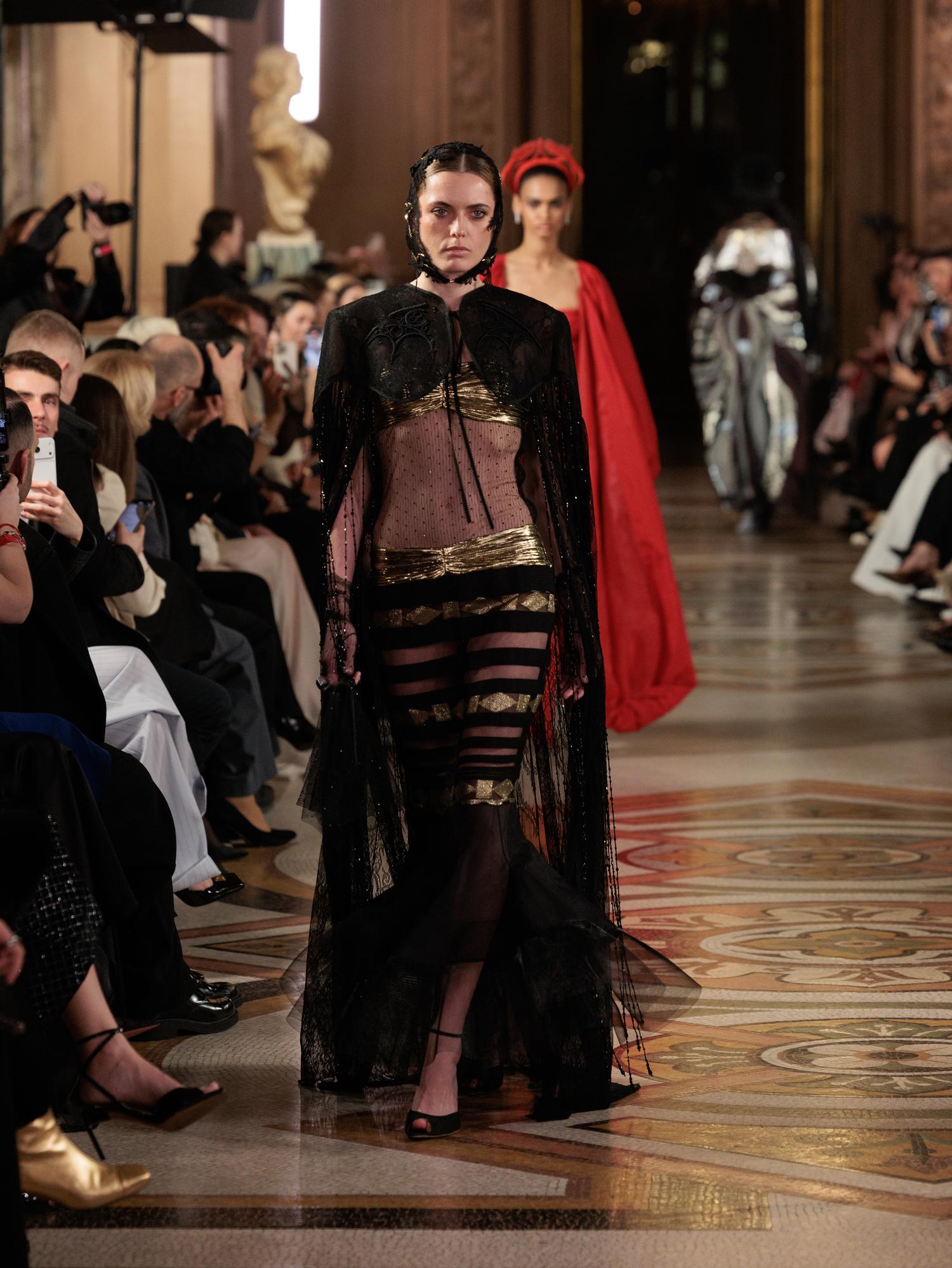 Показ українського бренду Yanis Stepanenko Couture в Парижі