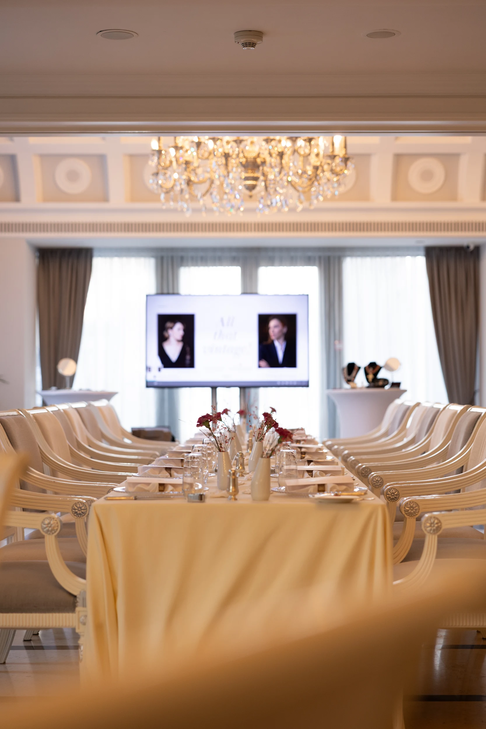 Двадцятий ювелірний благодійний бранч Анастасії Жолинської в InterContinental Kyiv
