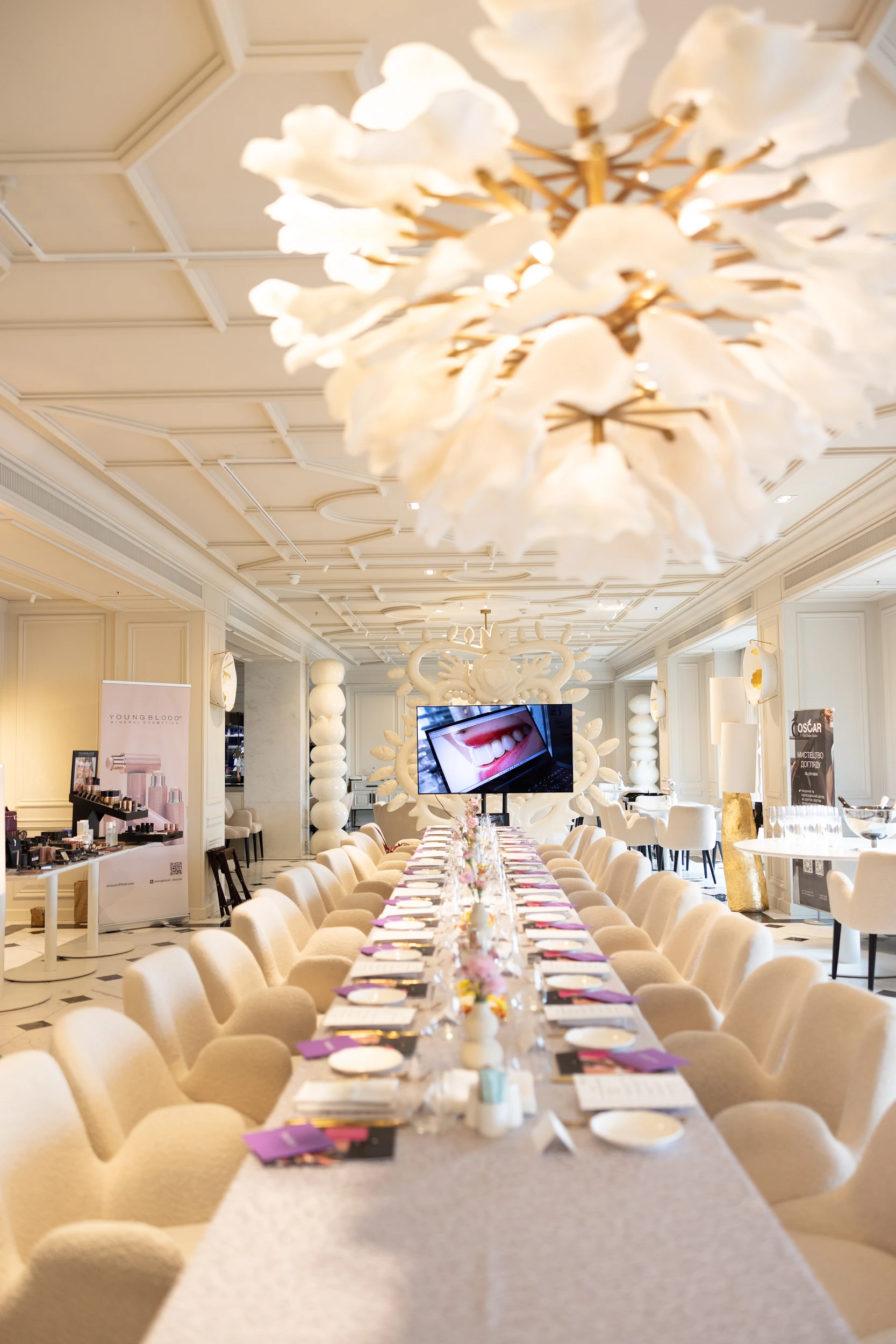 35-й благодійний бранч від OSCAR Club у Fairmont Grand Hotel Kyiv