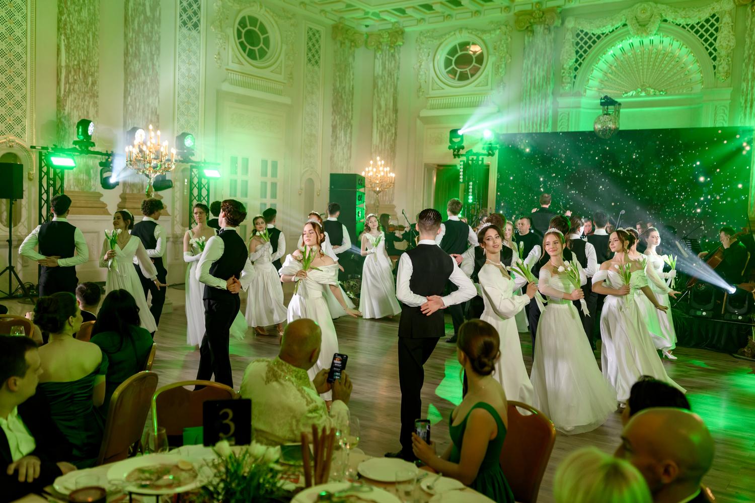 Благодійність у ритмі вальсу: у Києві відбувся Charity Viennese Ball Kyiv 2026