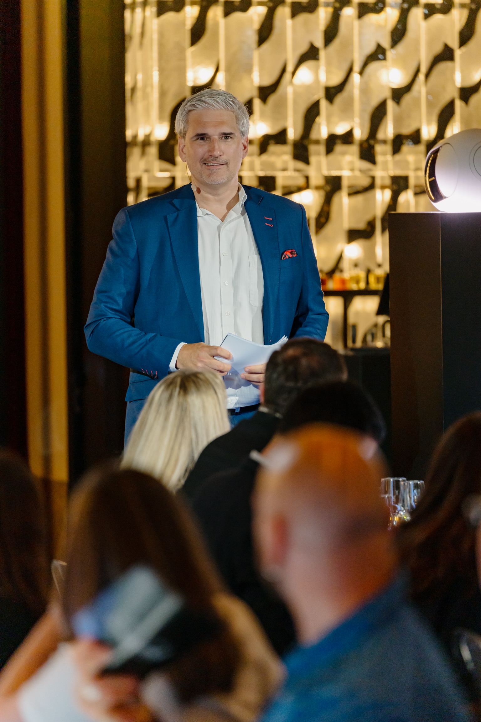 IQOS та Devialet презентували капсульну колекцію на Тижні дизайну в Мілані