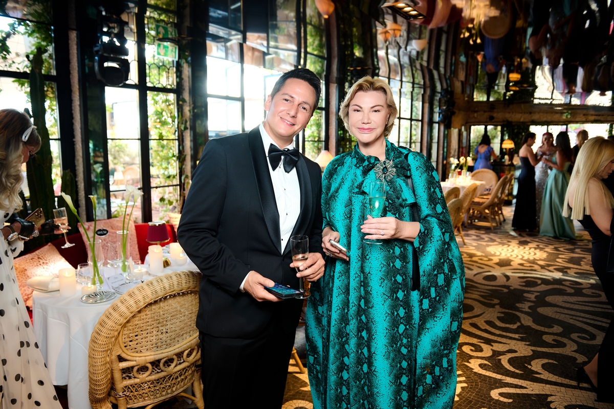 Gaétan Vernier,Yana Bykovska
