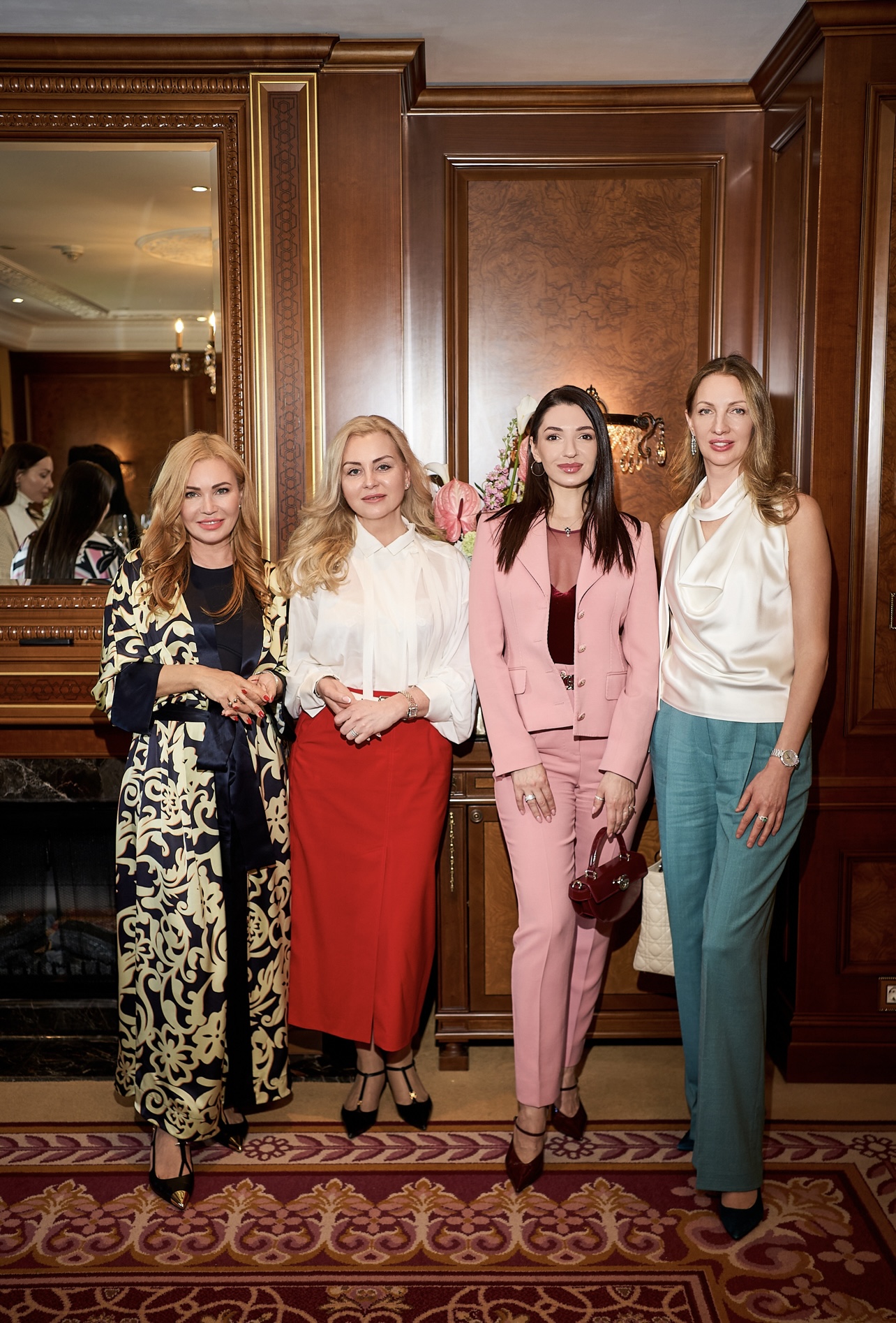 Камерна презентація бренду OLENA ADAM у президентському номері Fairmont Grand Hotel Kyiv
