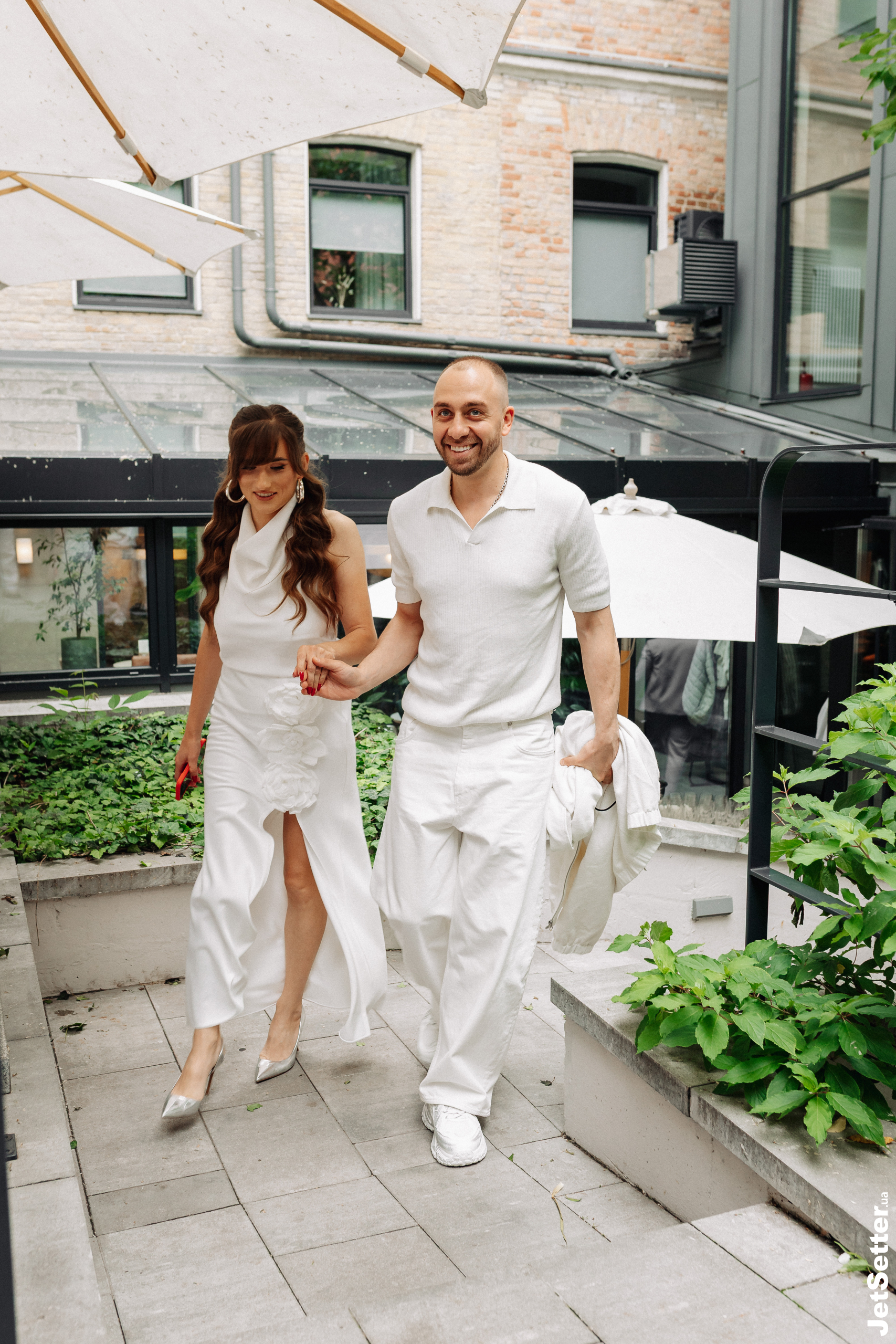 White Party з нагоди першого дня народження бренду артизанальних вінірів Jevener