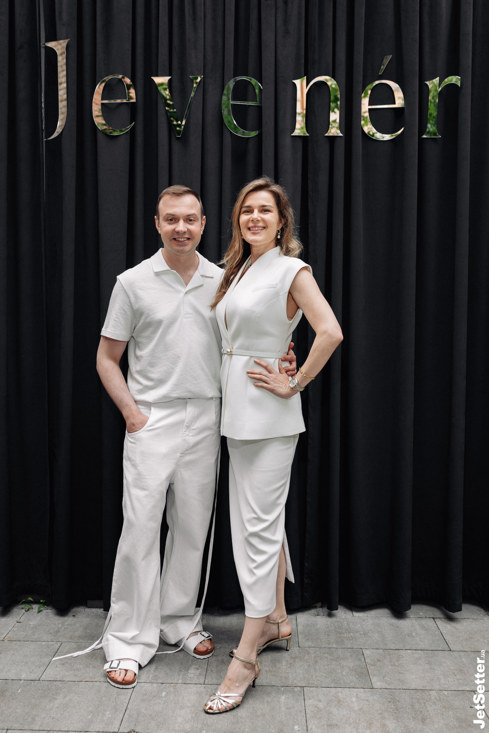 White Party з нагоди першого дня народження бренду артизанальних вінірів Jevener