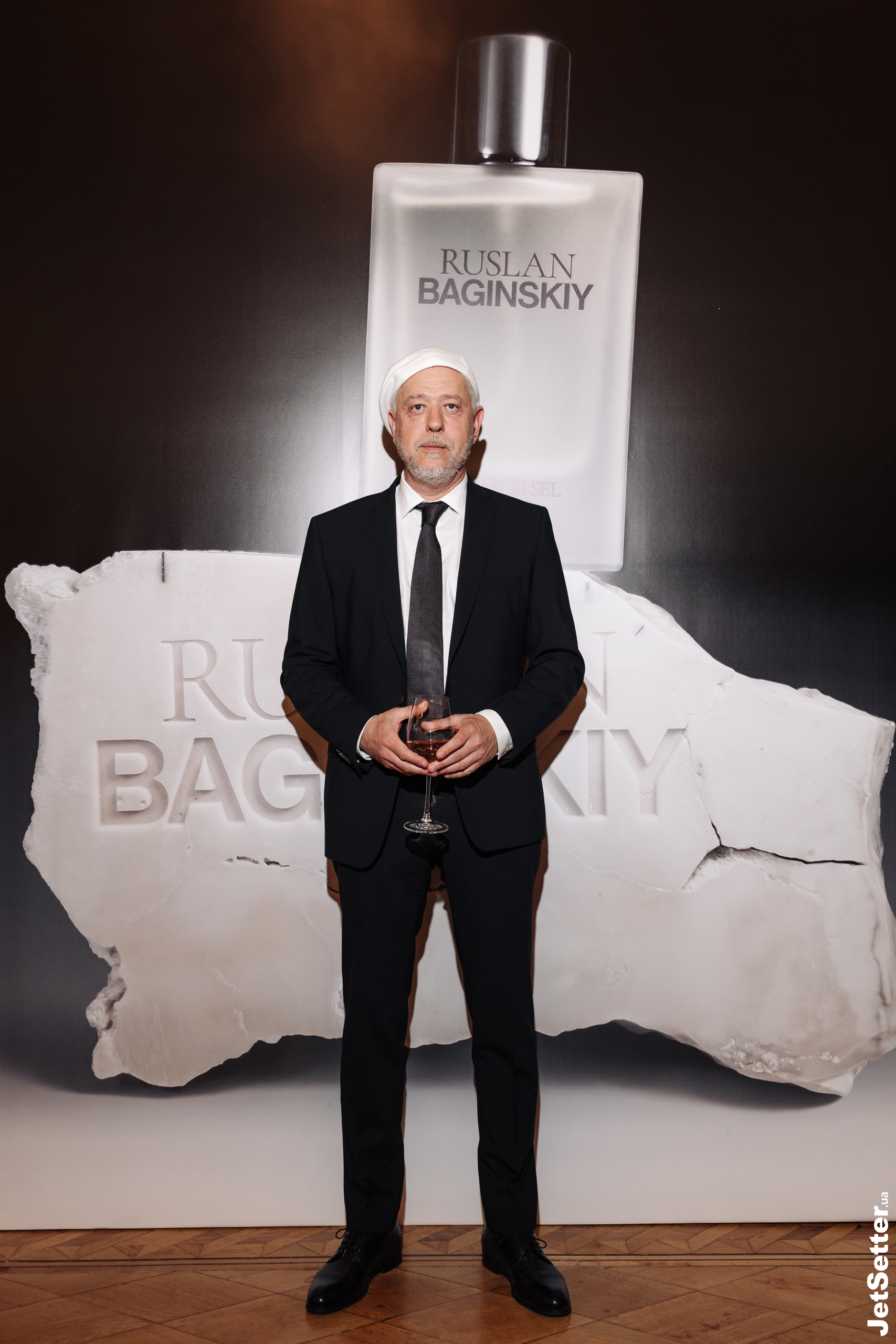 Відтепер не лише капелюшки: презентація парфуму від Руслана Багінського