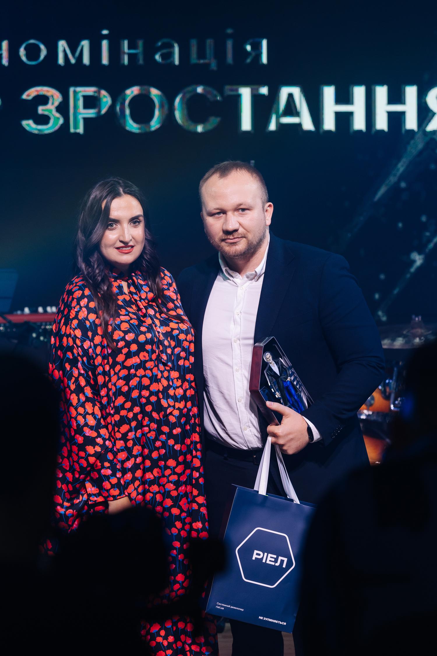 Оксана Гринько, Представник агенці Ла Віда