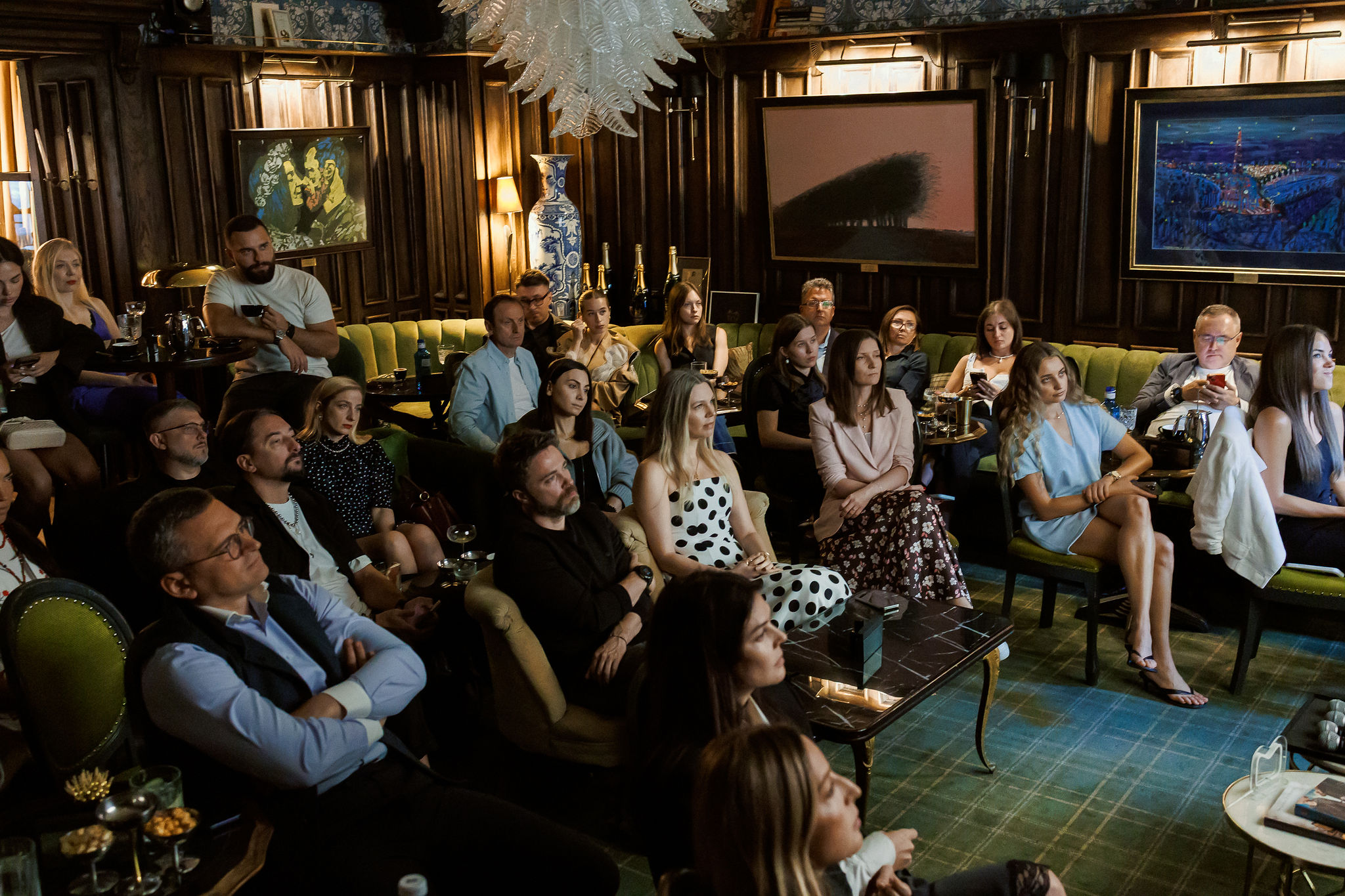 Post Screening with MEGOGO у Saint Bar за участю Дмитра Кулеби